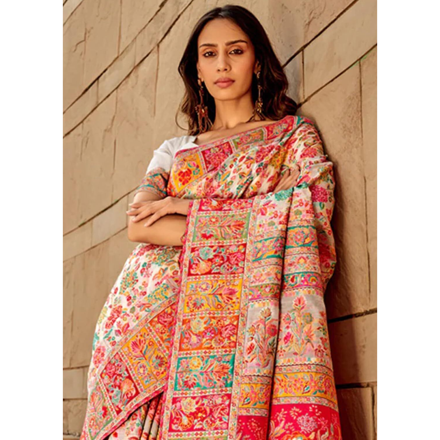 AKHILAM Womens Cotton Silk Botanical Woven Design Saree With Unstitched Blouse Piece (White_KSHMRI1006_RJ)