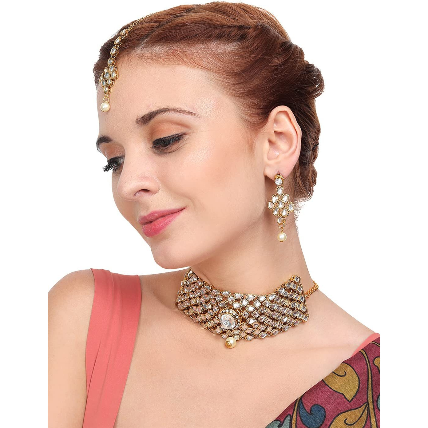 Yellow Chimes Kundan Studded Gold Plated Designer Choker Ethnic Traditional Choker Necklace Set With Maang Tikka Dangle Earrings by Yellow Chimes Gold Plated and Pearl Jewellery Set for Women (Golden)