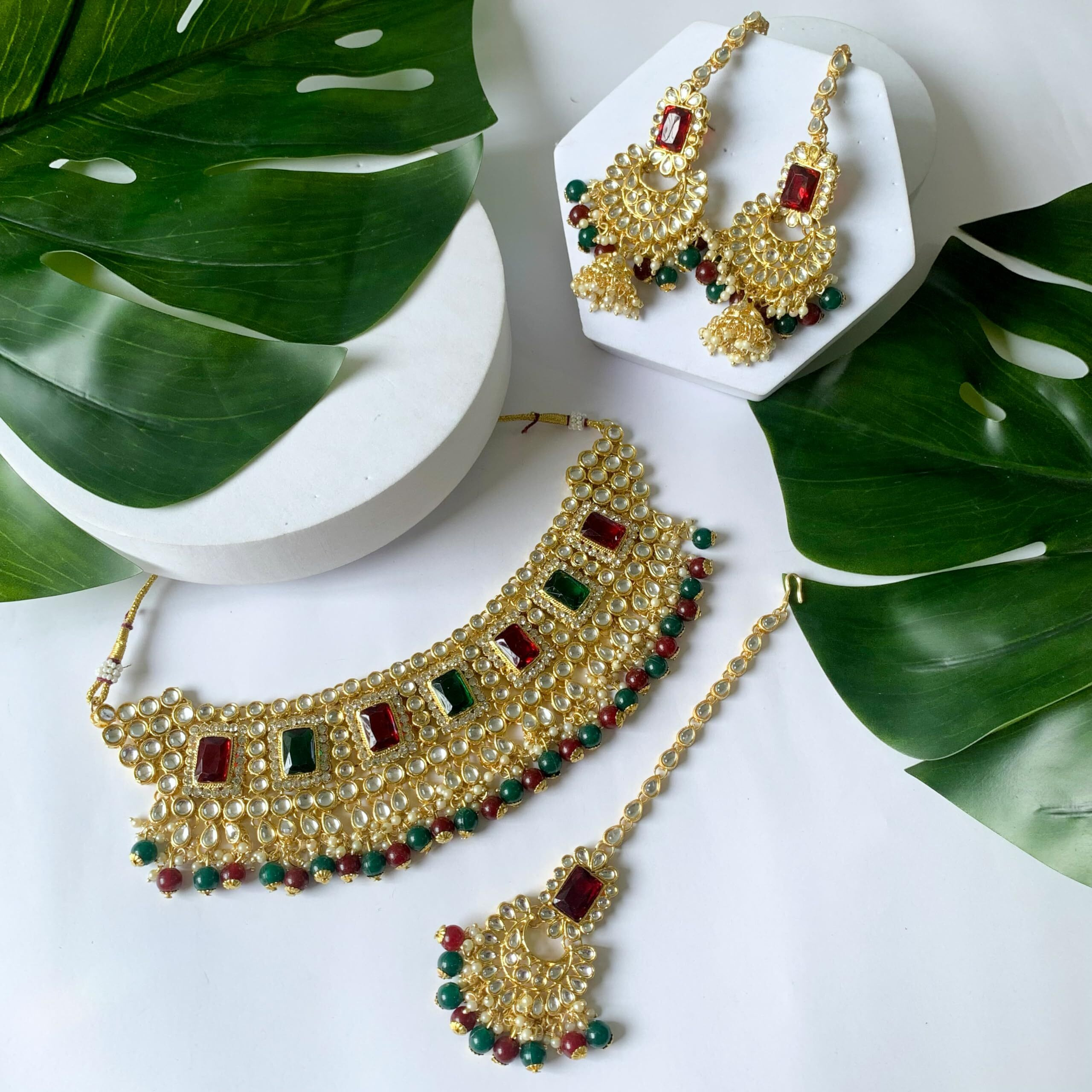 I Jewels Gold Plated Traditional Kundan and Pearl Studded Bridal Choker Necklace With Earrings And Maang Tikka Jewellery Set For Wedding (IJ401MG) For Women