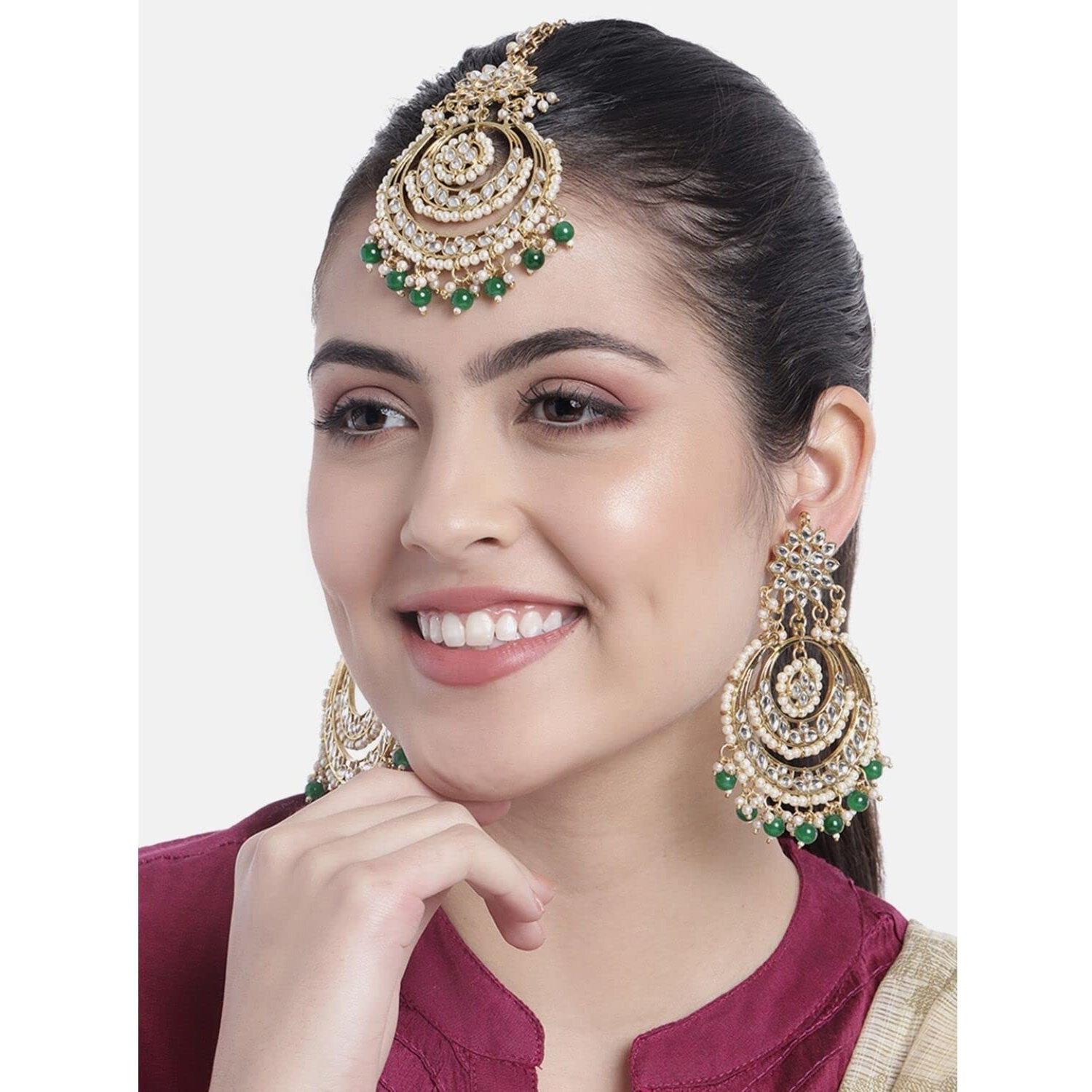 I Jewels Traditional Gold Plated Wedding Chandbali Kundan & Pearl Earring Set With Maang Tikka for Women (TE7077G)