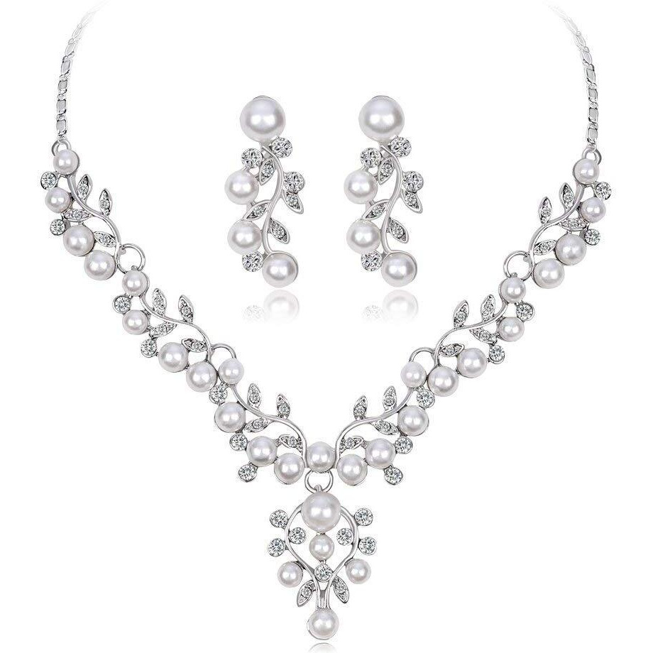Shining Diva Fashion Stylish Wedding Traditional Jewellery Set for Women (White)(rrsd9578s)