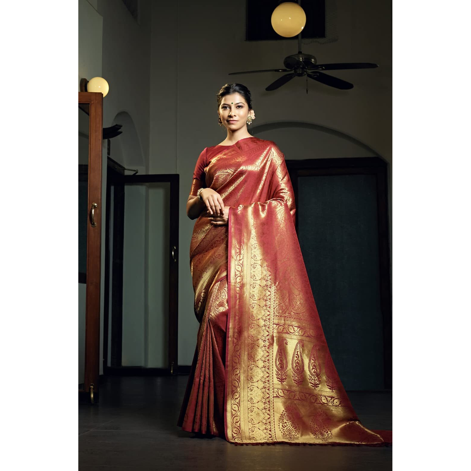 Vardha Womens Kanchipuram Art Silk Saree with Unstitched Blouse Piece - Zari Woven Work Sarees for Wedding (Kasuba Silk, 472, Maroon)