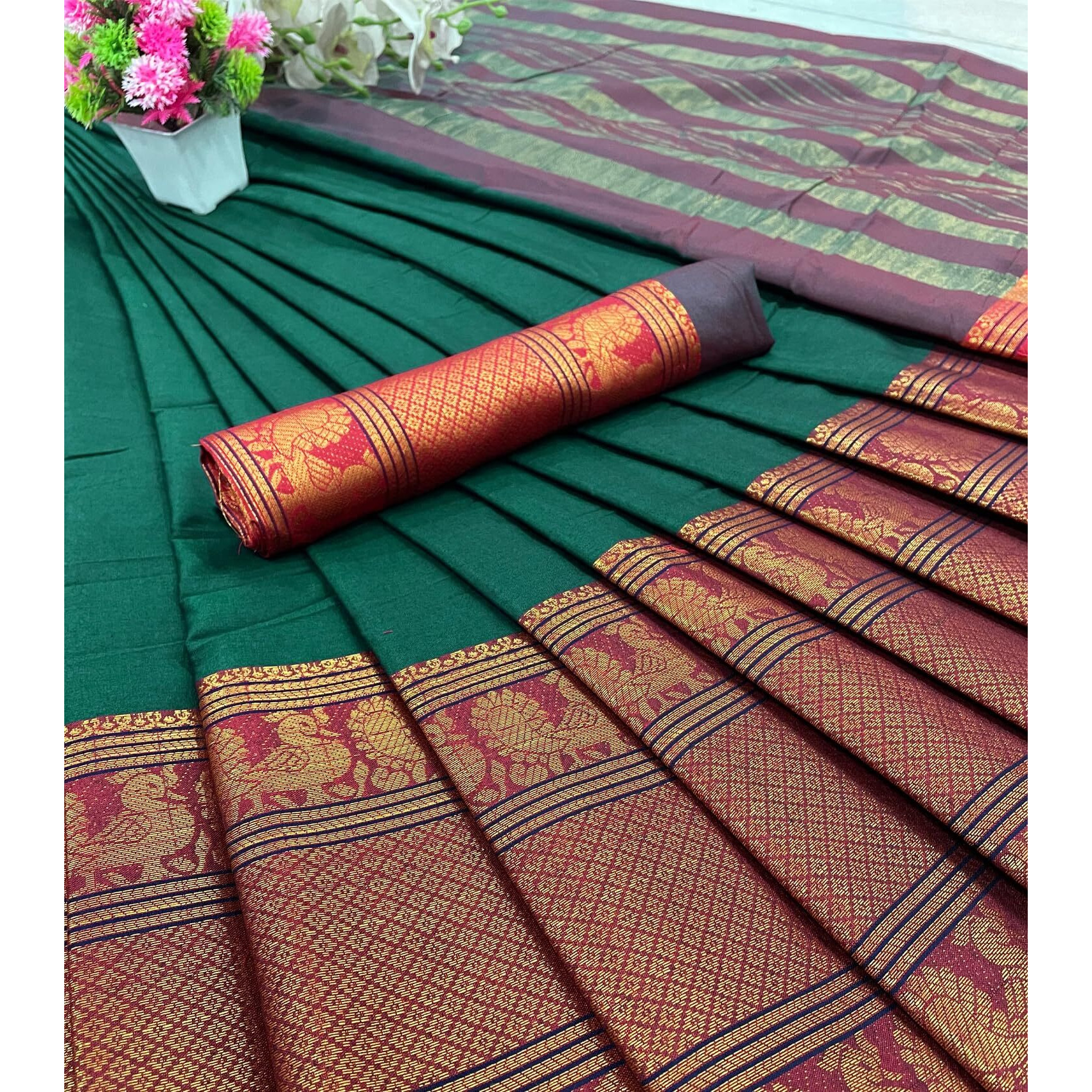 VJ Fashion Womens Silk Blend Narayanpet Saree With Blouse Piece_Freesize(Dark Green)