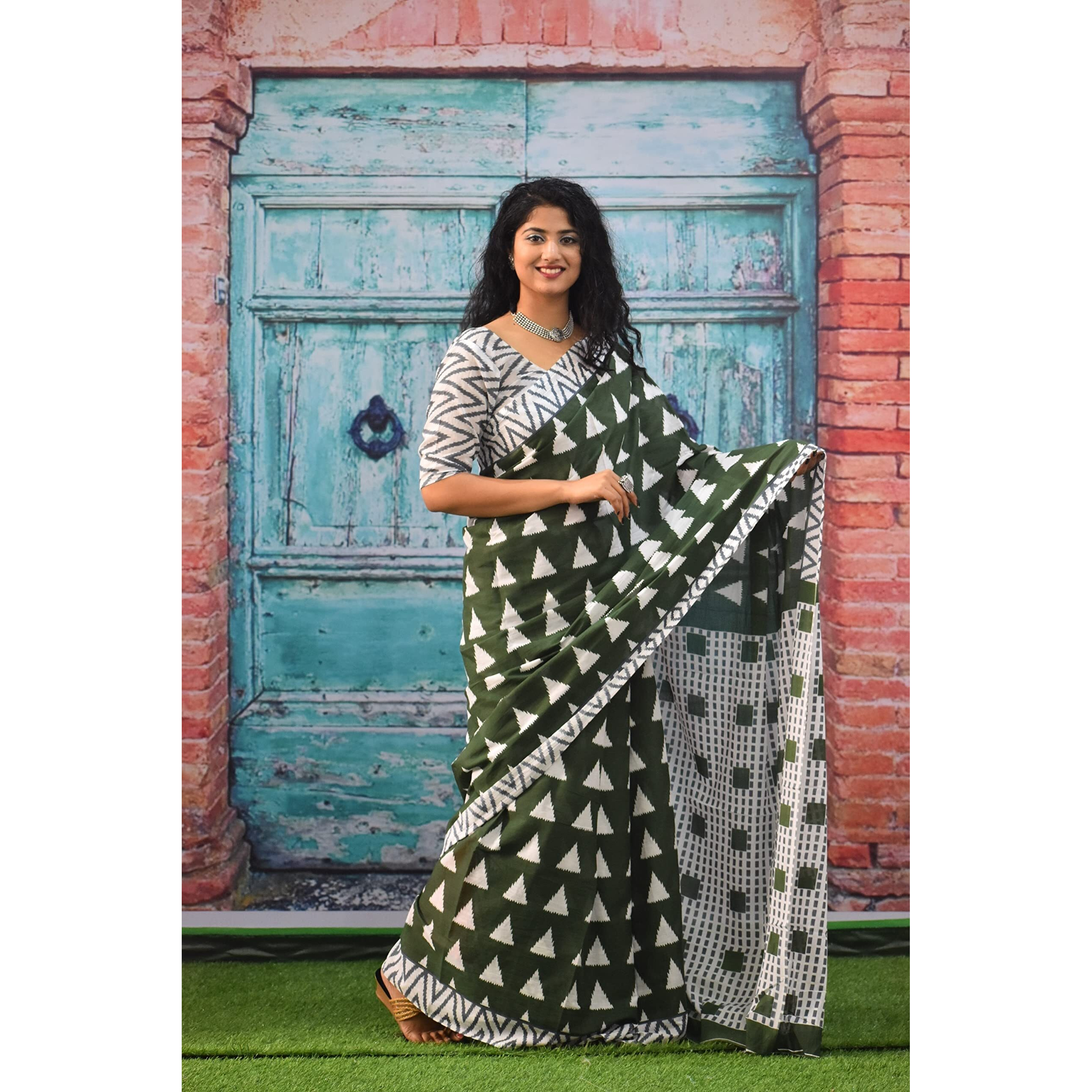 JALTHER Handicrafts Womens Ikat Hand Block Print Jaipuri Cotton Mulmul Saree with Blouse Piece - Pink_336