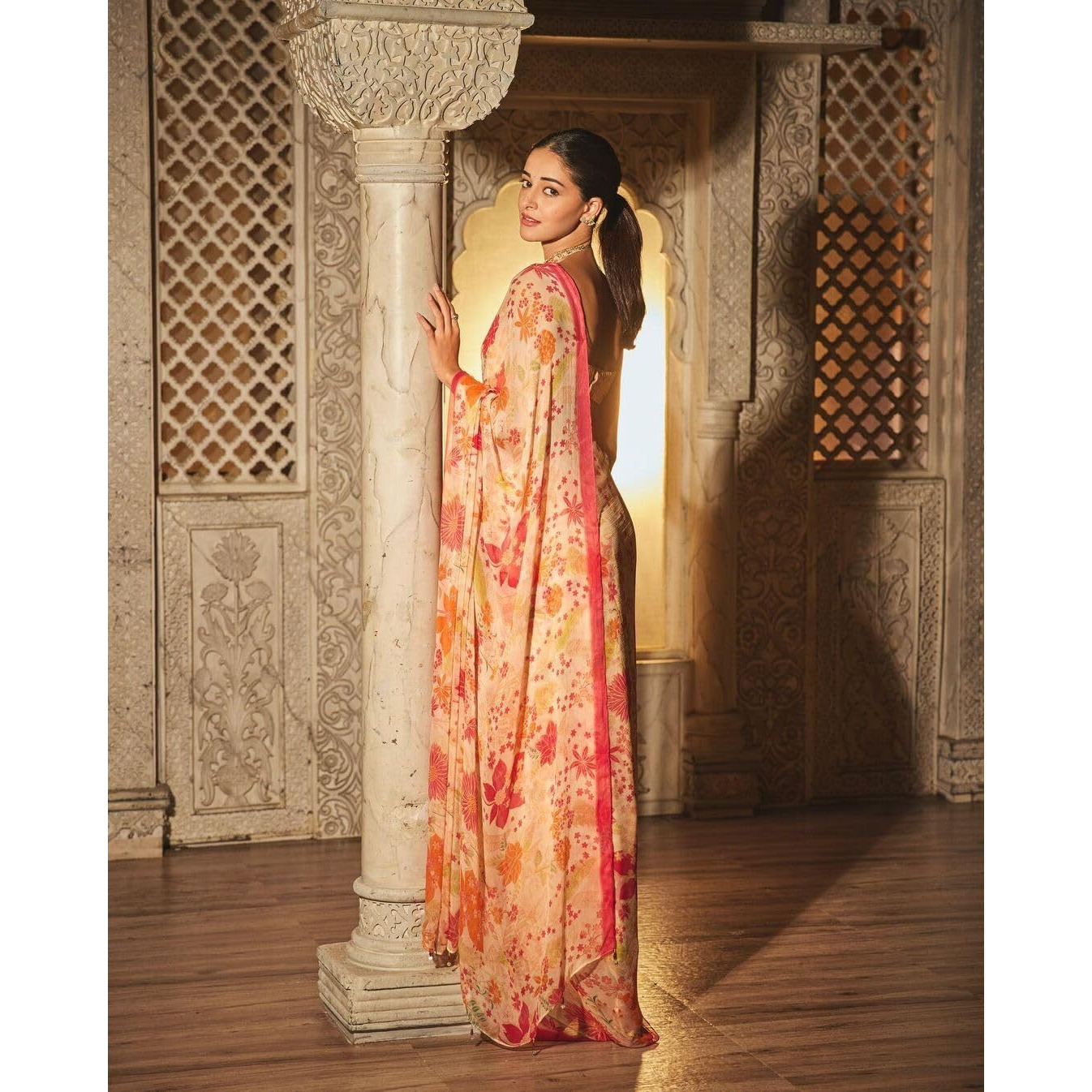 Sidhidata Womens Georgette Floral Printed Saree With Unstitched Blouse Piece (Ananya Flower_Multicolour_Free Size)