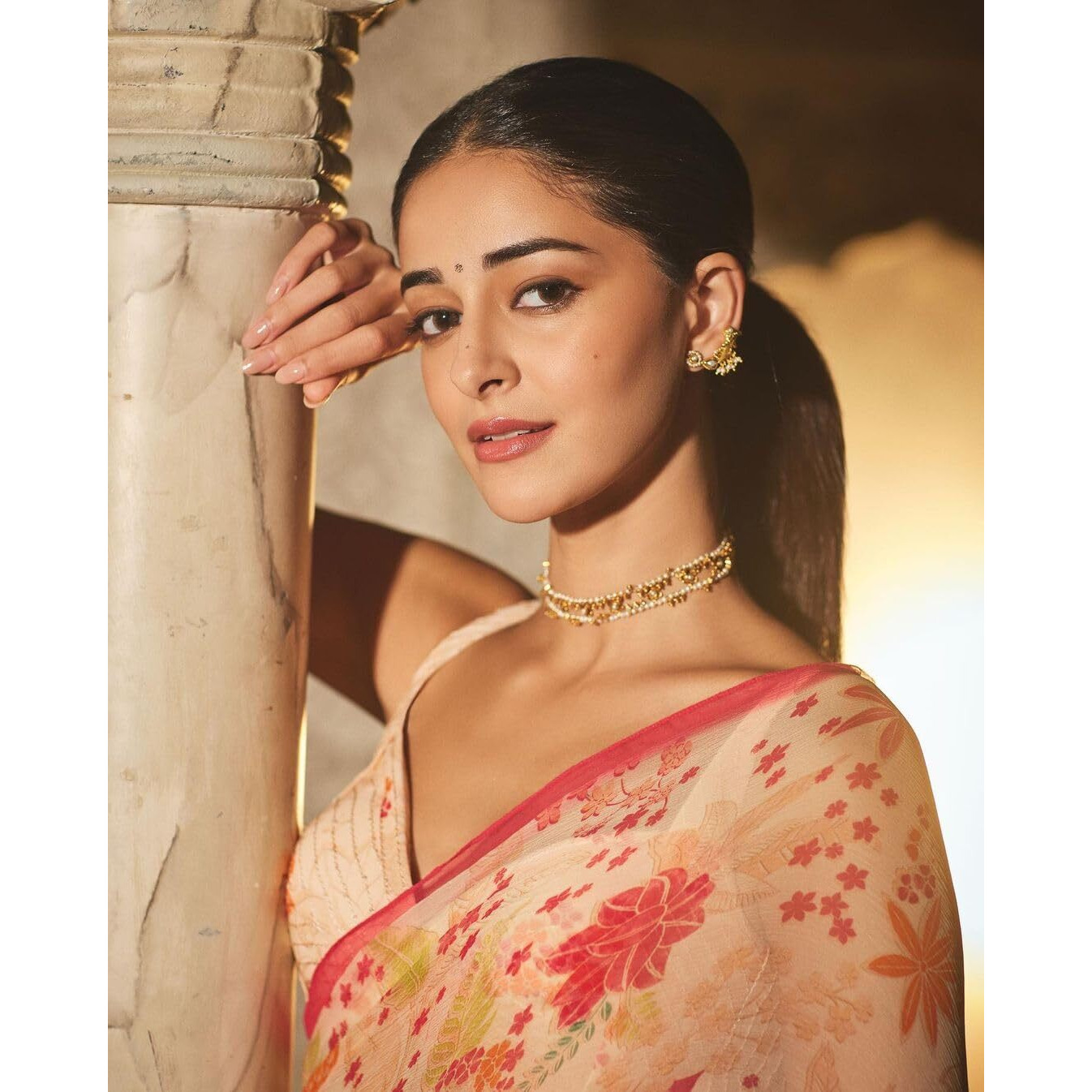 Sidhidata Womens Georgette Floral Printed Saree With Unstitched Blouse Piece (Ananya Flower_Multicolour_Free Size)