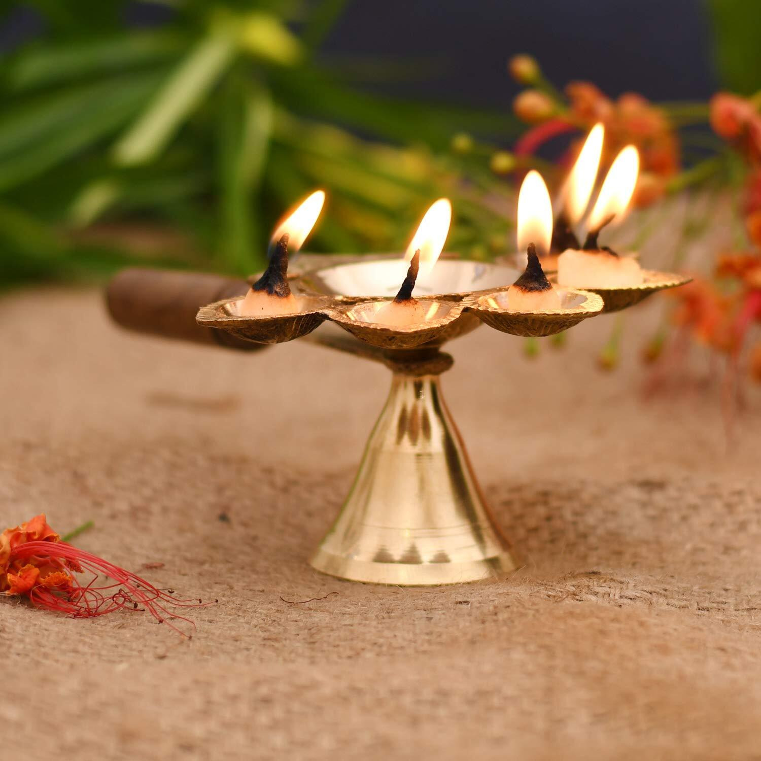 Collectible India Panch Aarti Brass Diya Oil Lamp Jyoti Puja - Metal Panch Arti Diya for Diwali Pooja - Diya for Puja and Festival Decoration - Diwali Decoration Items for Home