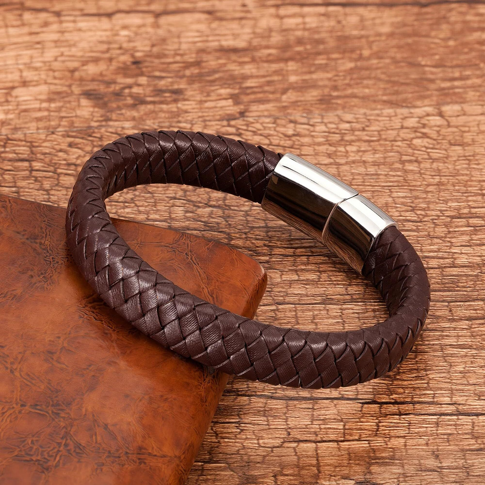 Fashion Frill Stylish Bracelet For Men Leather Bracelet Magnetic Clasp Wraparound Brown Charm Bracelets For Men Boys Girls Accessories Mens Jewellery Love Gifts