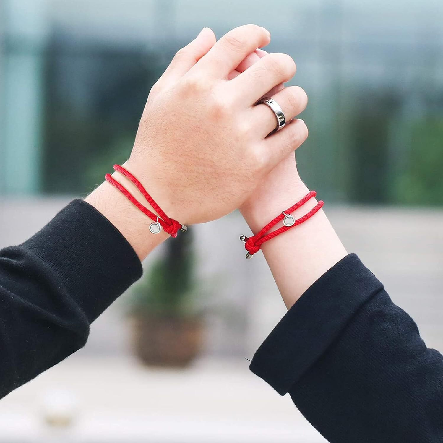 Shining Diva Fashion 2pcs Couple Bracelets for Women Men Boys Girls, Magnetic Bracelets for Couples, Matching Heart Bracelets, Valentine Gift for Girlfriend Boyfriend Best Friend (Red) (rrsd15573b)
