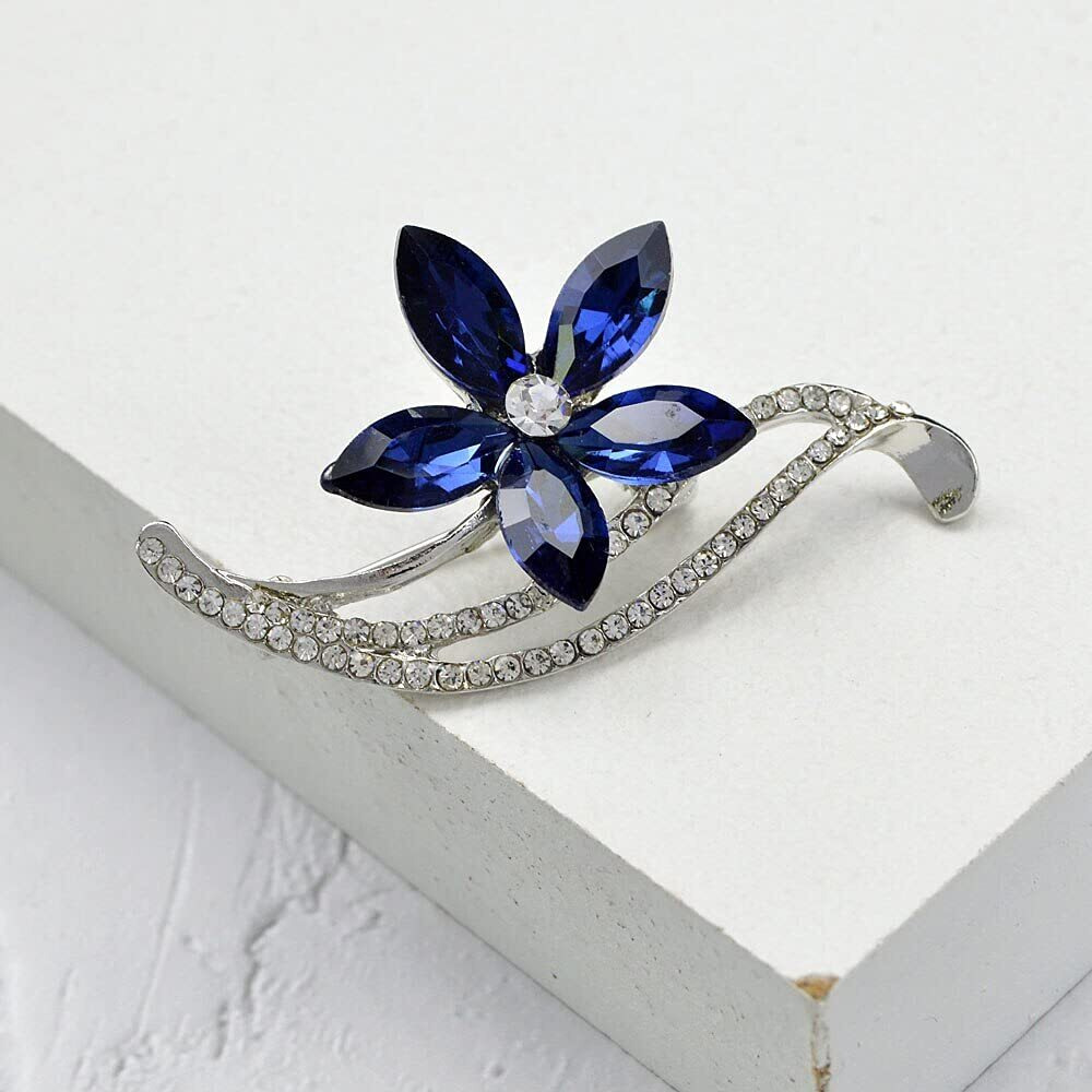 YouBella Stylish Floral Shape Jewellery Silver Plated Brooches for Women and Men (Style 1)