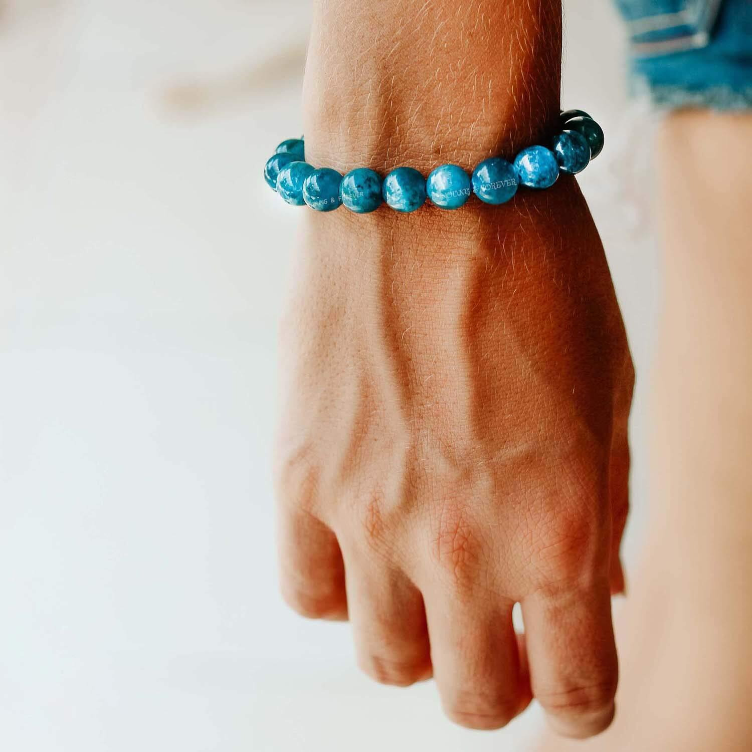Young & Forever Gift Certified Reiki Crystal Semi Precious Gemstone Apatite Bracelet Calm Energy Healing Stone Stretch Bracelet for Men and Women
