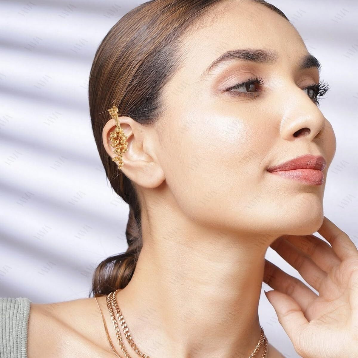 VAMA FASHIONS Traditional Maharashtrian Style Clip on Pressing Bugdi Upper Earring Ear Cuff For Women & Girls (Gold Bugdi For Upper Ear)