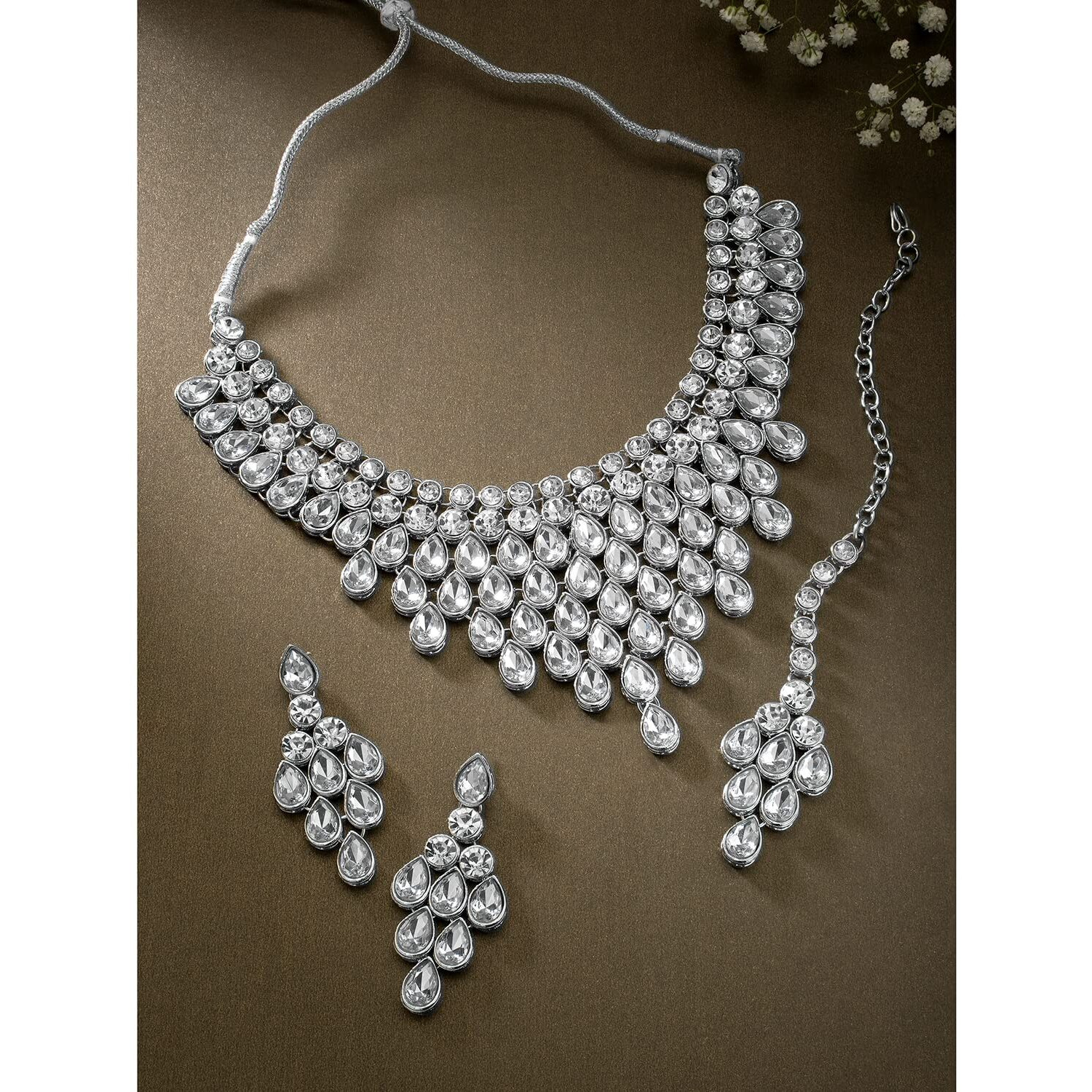 Peora Ethnic Indian Traditional Kundan Dulhan Bridal Jewellery Set with Earring Maang Tikka for Women Girls (Rhodium-White)
