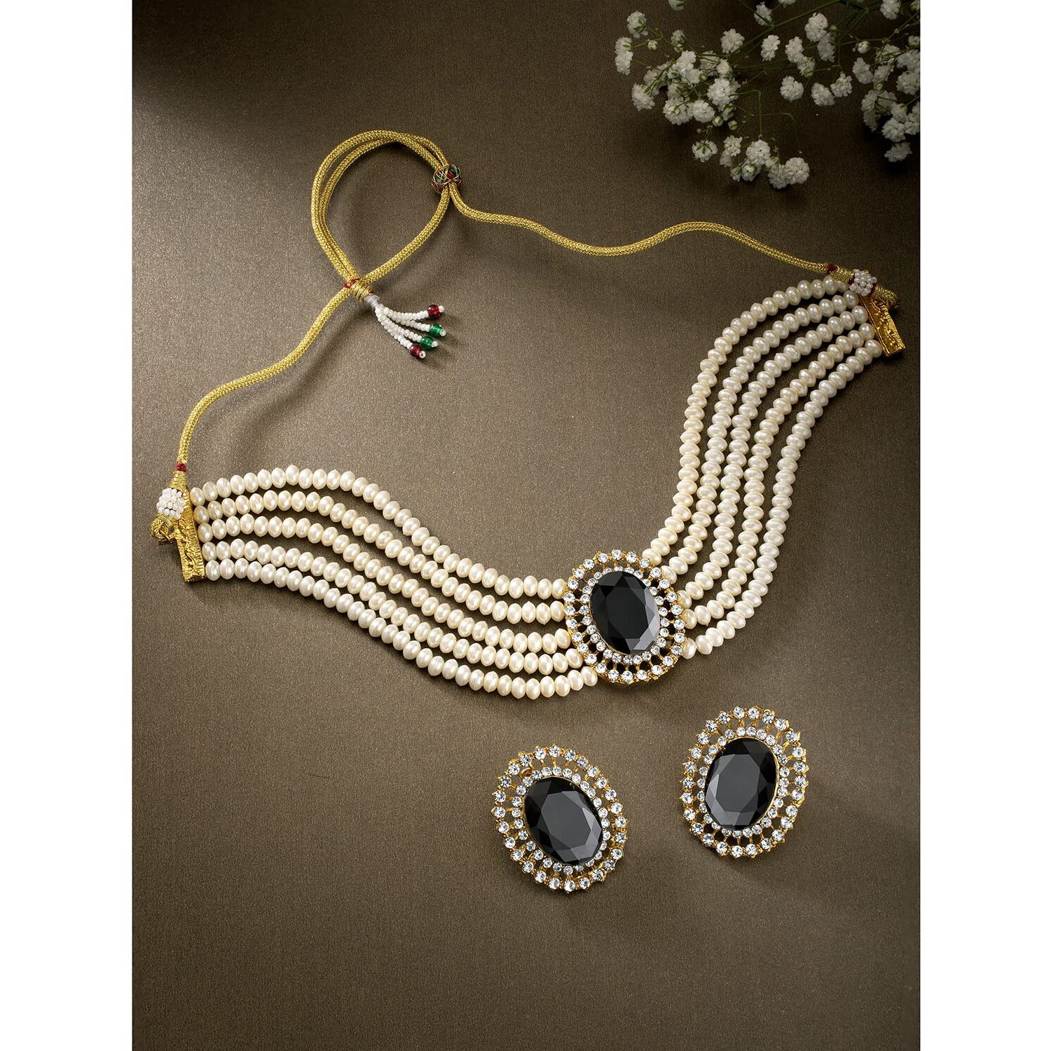 Peora Gold Plated Oval Black Stone Beaded Adjustable Necklace Jewellery Set for Women