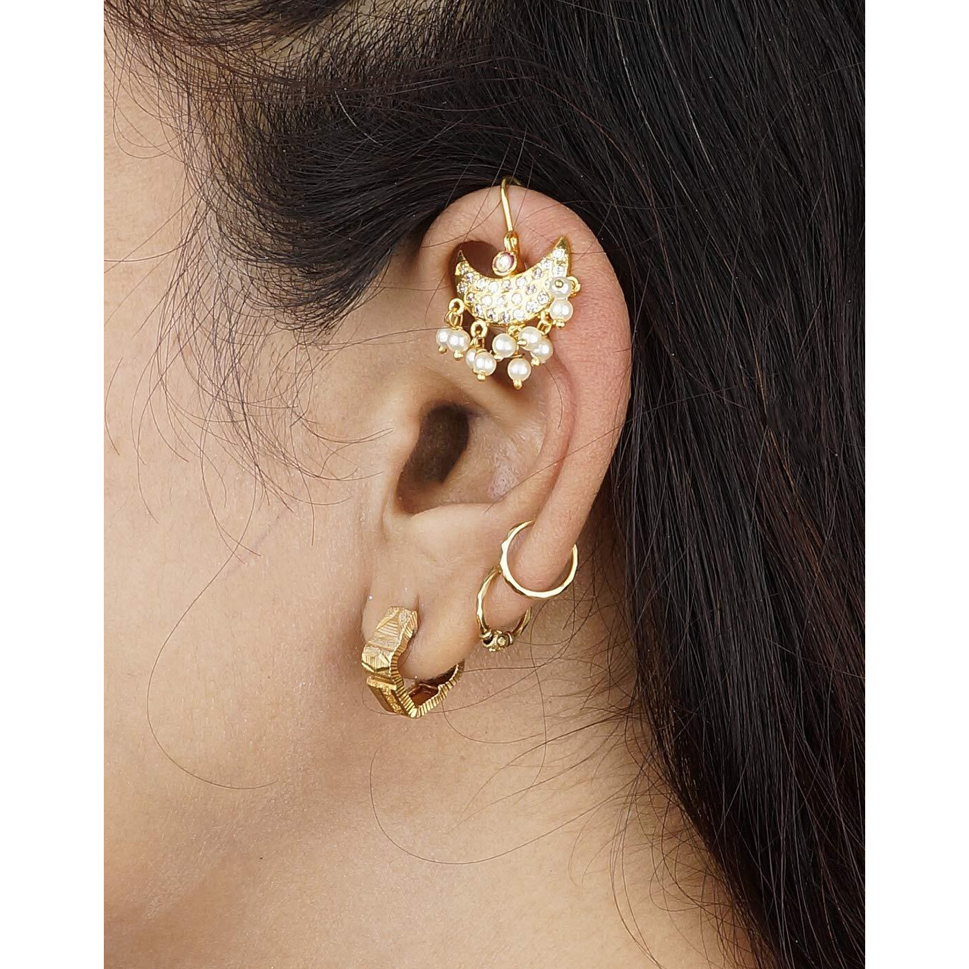 Vama Fashions Half Moon Or Peacock Shape Maharashtrian Traditional Press on Bugadi Upper Ear Clip on Earrings for Women & Girls (Chandrakor White)