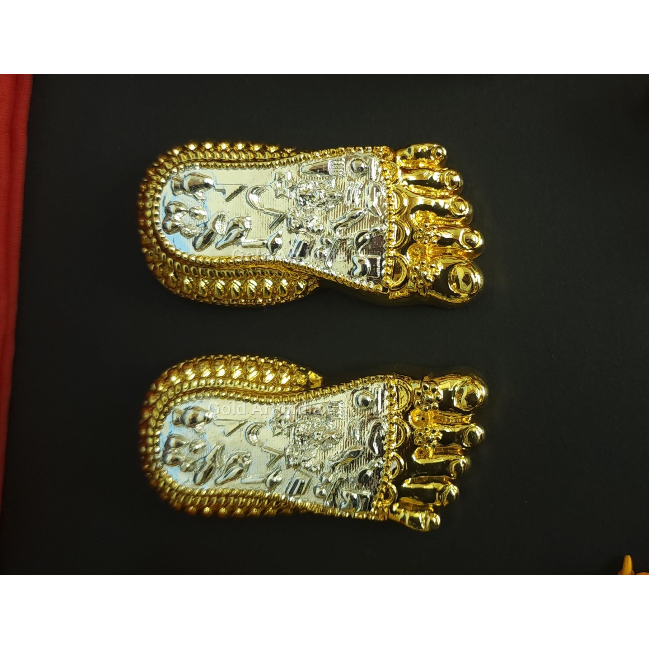 Gold Art India Shri Laxmi Charan Paduka Gold Silver Plated Maa Lakshmi Blessings Feet for Office Home Temple Decor House Warming Any Auspecious Initiation Diwali Pooja Best Gift (3 Inch,45gms)
