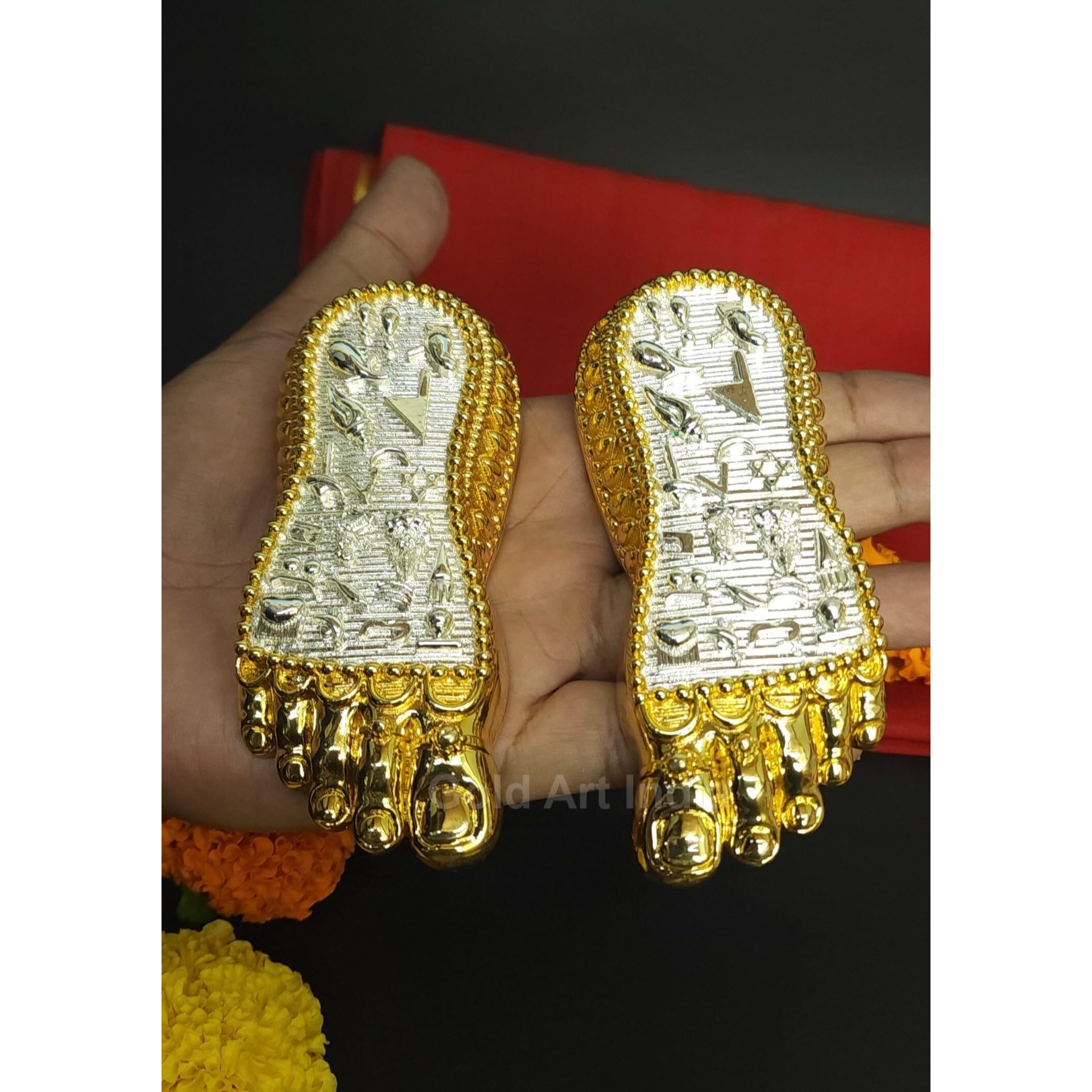 Gold Art India Shri Laxmi Charan Paduka Gold Silver Plated Maa Lakshmi Blessings Feet for Office Home Temple Decor House Warming Any Auspecious Initiation Diwali Pooja Best Gift (4.5 Inch,145gms)