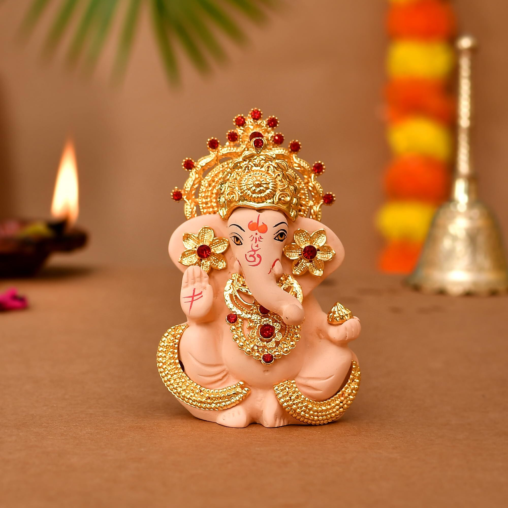 CraftVatika Ganesh Idol Murti Statue for Car Dashboard Gift Ceramic Terracotta Gold Plated Ganesha Ganpati Idols Showpiece Figurine for Home Pooja Room Diwali Decoration. (Ivory Color)