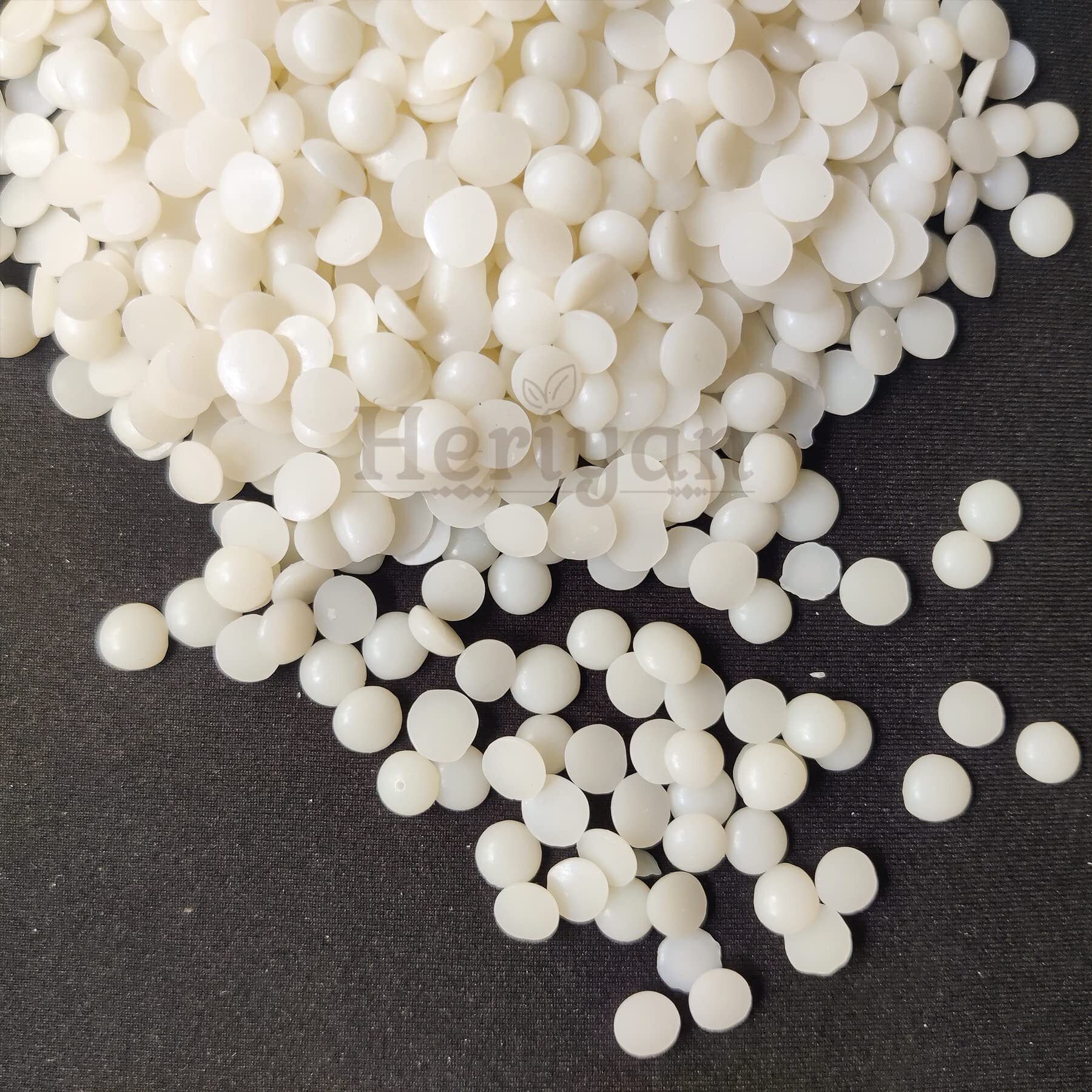 Heriyan Soy Wax for Candle Making SOYA Wax 100% Pure and Natural Candle Wax (250, Soy Wax Beads 464)