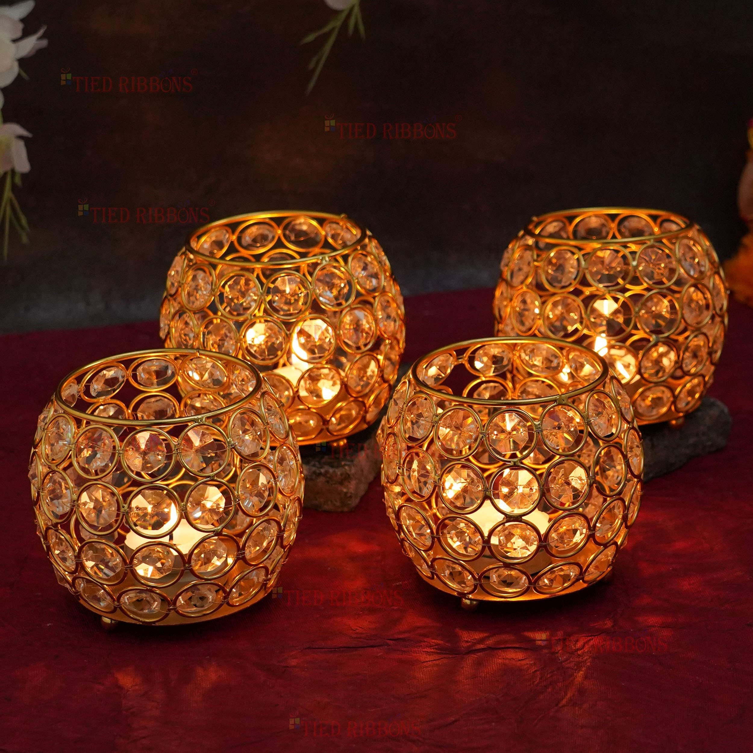 TIED RIBBONS Pack Of 4 Crystal Tealight Candle Holder Centerpieces Votive Candle Holders For Dining Table - Christmas Decorations Items For Home Decor Office Xmas Gifts (7 Cm X 7 Cm), Gold