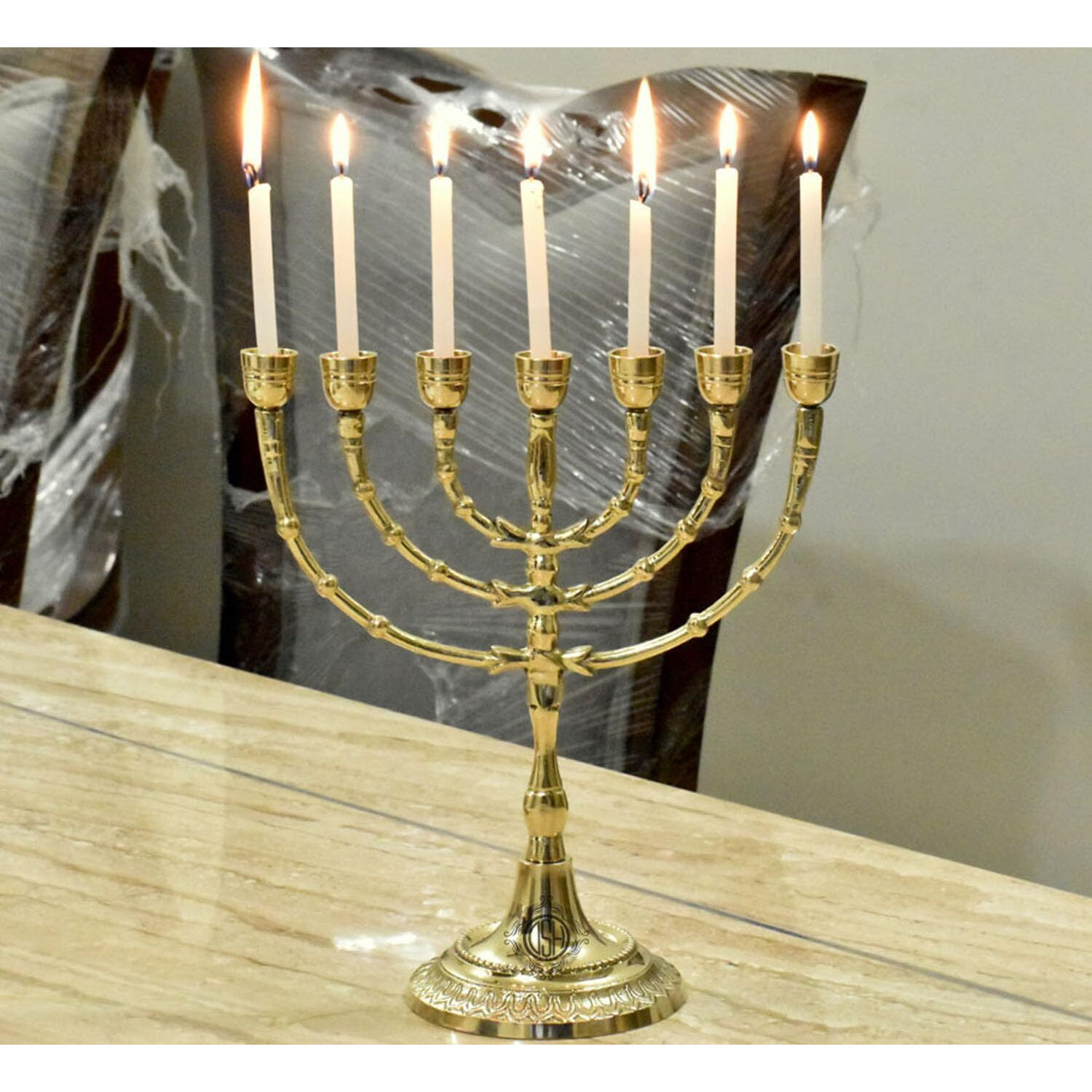 DSH CRAFTING YOUR CURIOSITY Brass Menorah Candle Holder Table Centerpiece 7 Candle Stick Holder for Home Decor,Wedding,Church,Diwali Decoration and Gifting.(MENORA-01-7B)