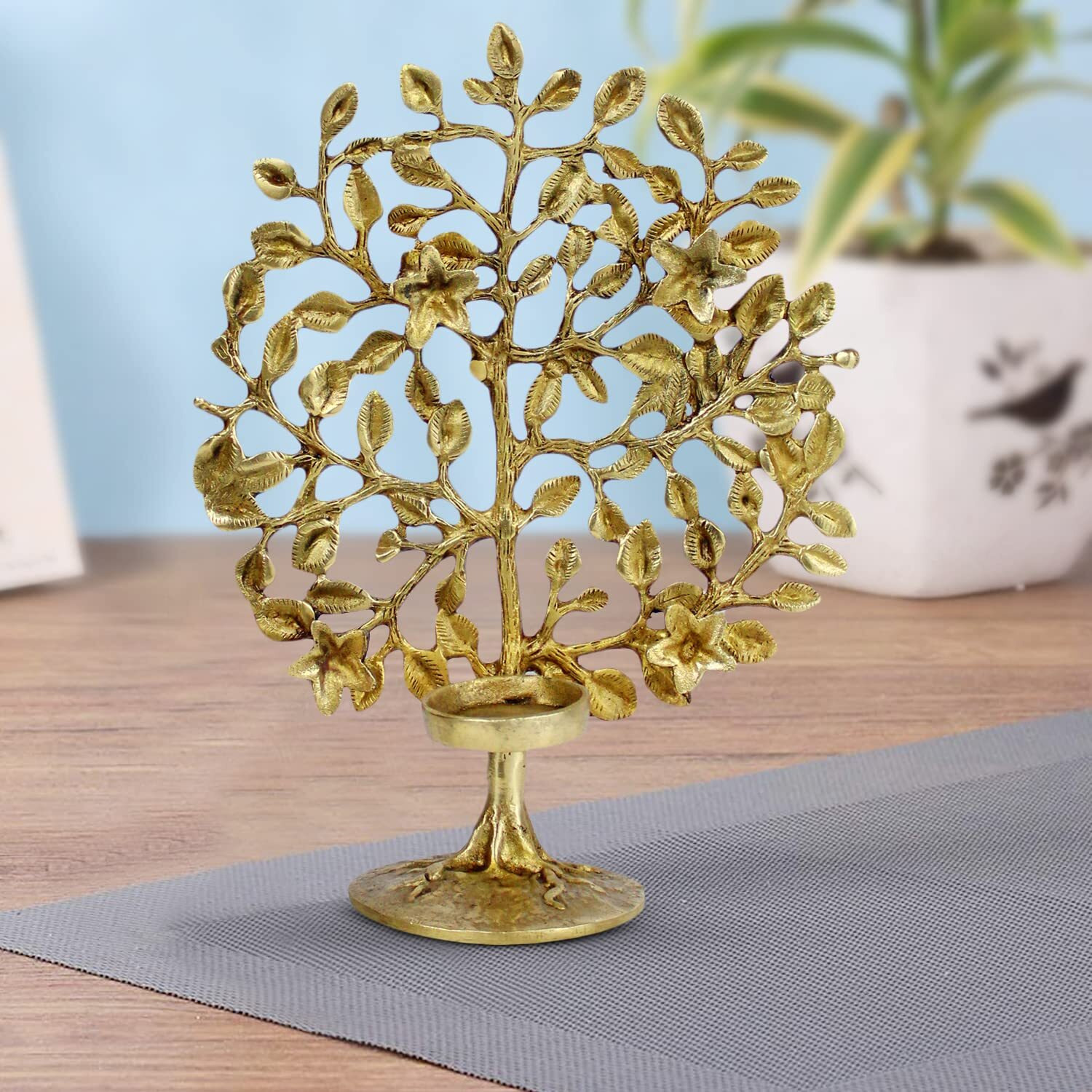 Artvarko Brass Decorative Kalpavriksha Tree of Life Flowers Candle Tea Holder Handicraft Product Decorative Table Top Decor Life Vastu Remedies for Home and Office 8.5 Inches