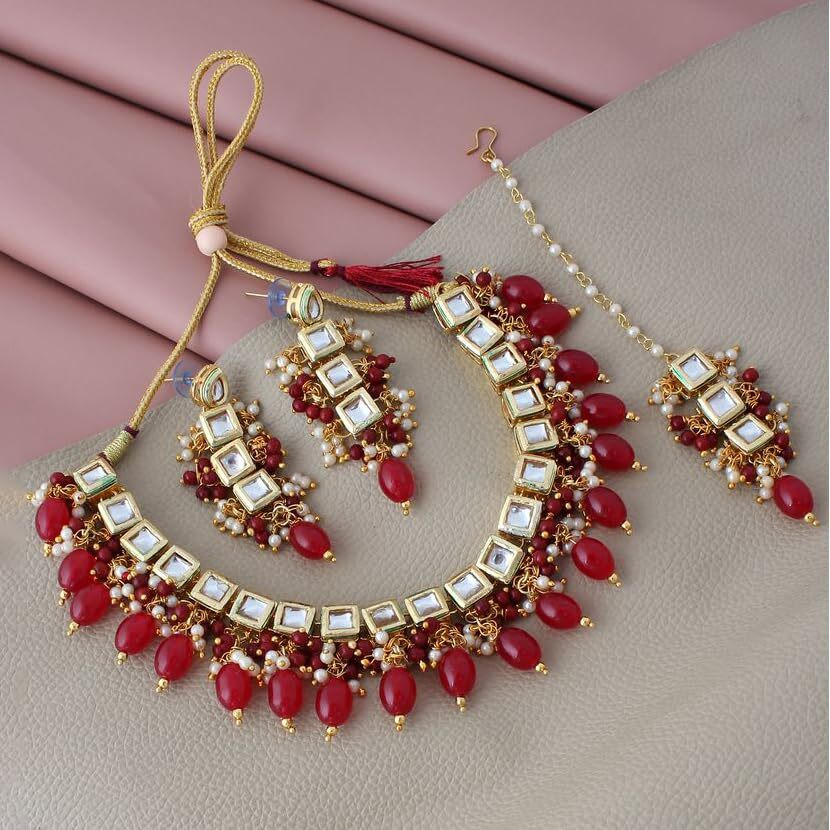 LUCKY JEWELLERY Back Meenakari 18k Gold Plated Maroon Color Square Shape Tika Earring Combo Jewellery Set Uncut Kundan Big Faux Kundan Dibbi Kundan Choker Necklace Set for Girls & Women