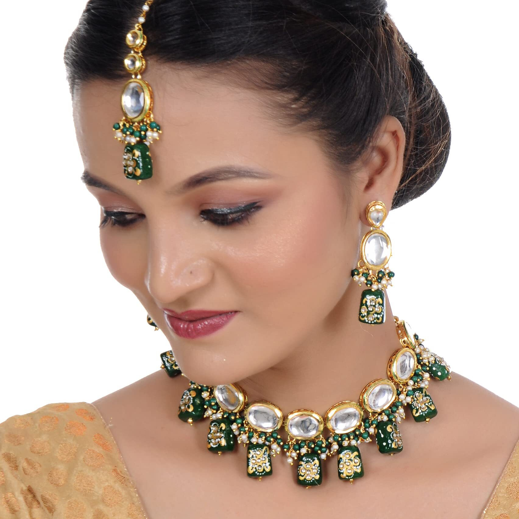 LUCKY JEWELLERY Back Meenakari 18k Gold Plated Green Color Tika Earring Combo Jewellery Set Uncut Kundan Big Faux Kundan Dibbi Kundan Choker Necklace Set for Girls & Women