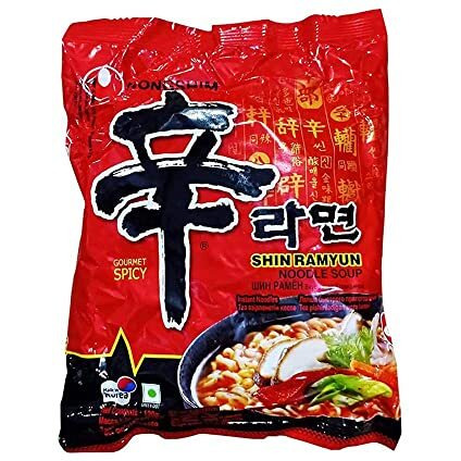 Nongshim Shin Ramyun Korean Style Spicy Noodle Soup Instant Noodles, 4.23 oz  120 g