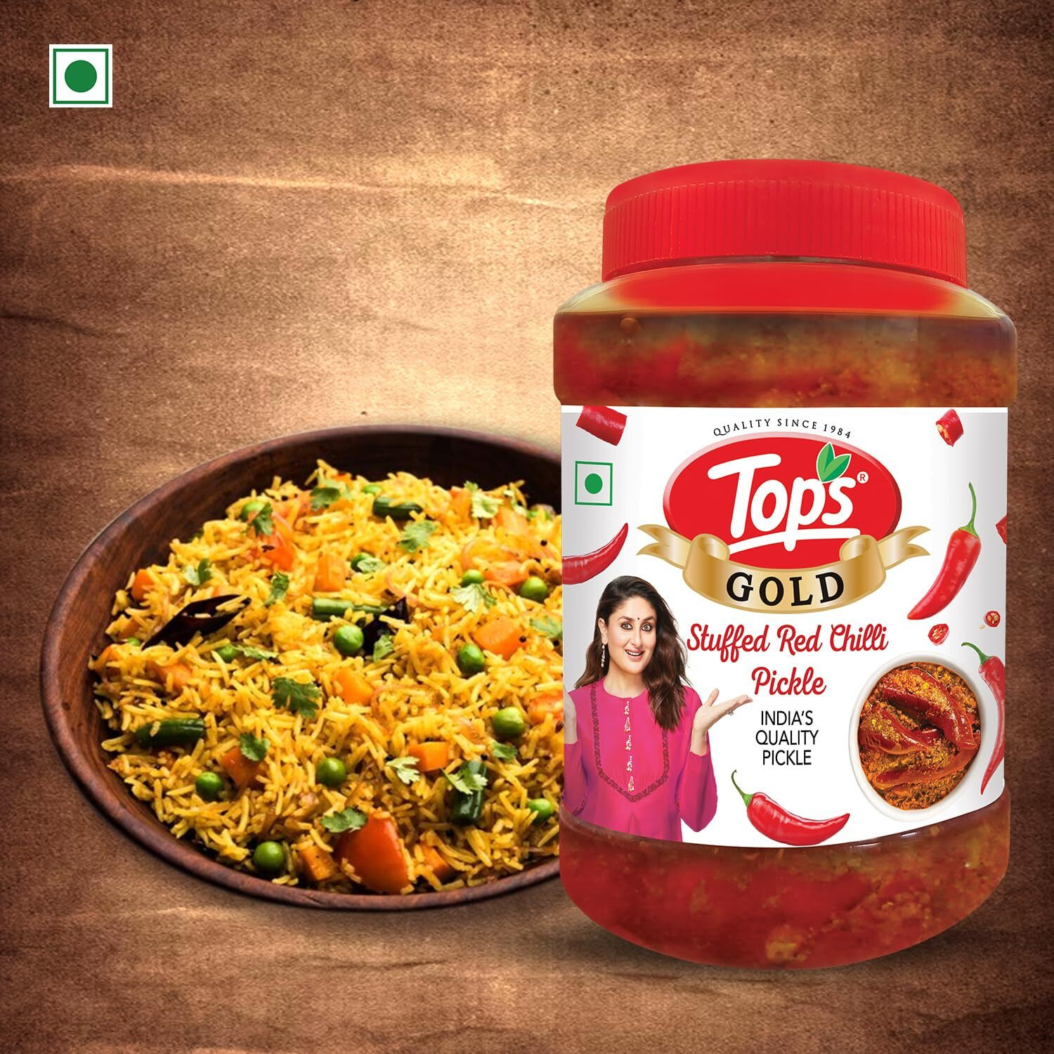 TOPS Gold Pickle Stuffed Red Chilli - 900 gm | Perfect blend of spicy red chillies blended in mustard oil