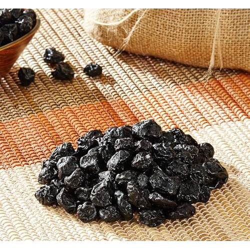 Amazon Brand - Vedaka Premium Whole Candied Blueberries | No preservatives | 500g