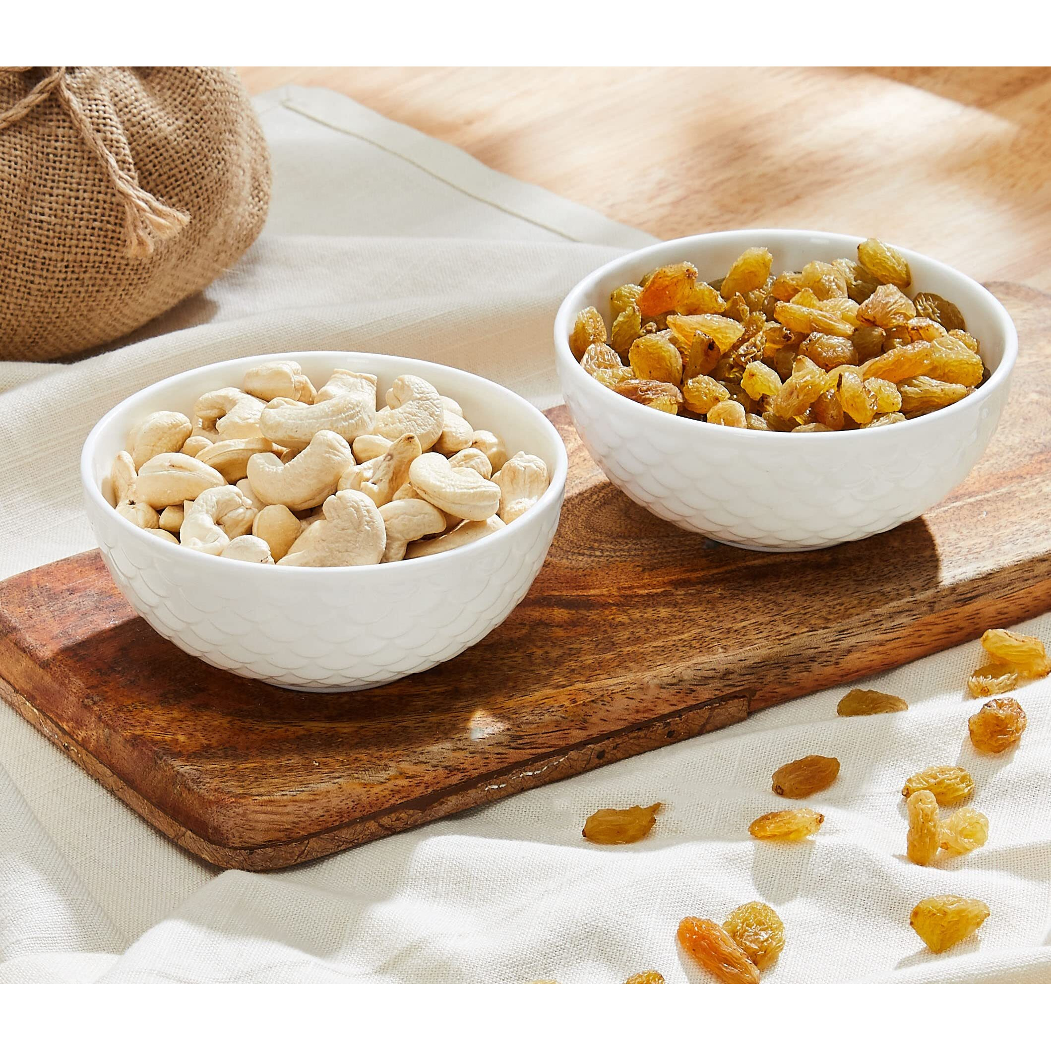 Amazon Brand - Vedaka Dry Fruits Combo - Raisins and Cashews (2 X 200g) | Delicious, Natural & Premium Dried Fruits