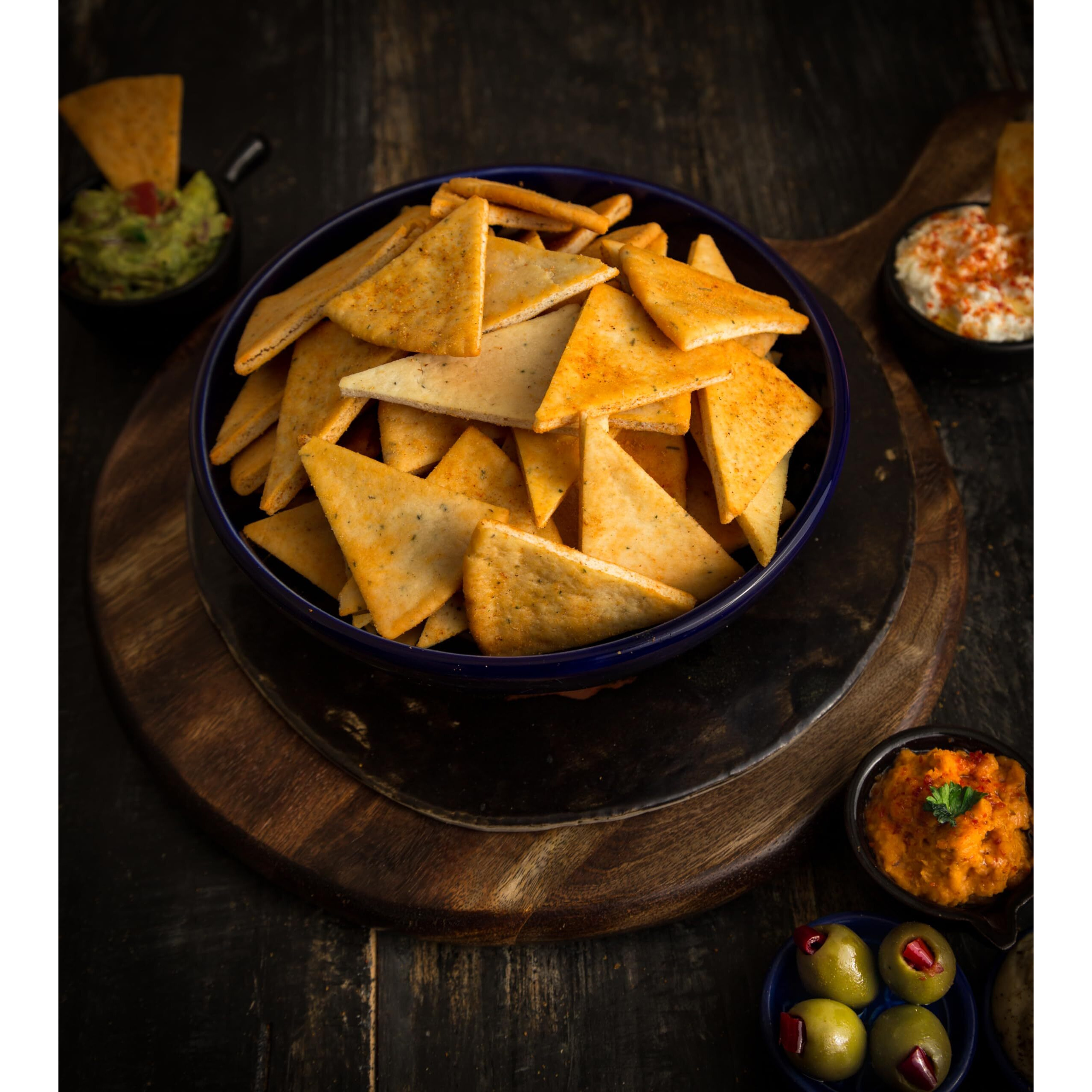Gourmade Soulful Snacking Pita Chips Snacking Olive & Herb(Pack of 1,125gm)|Baked Chips|Dip Chips|Starter Chips|Healthy Travel Snack|Mediterrianean Pita Bread Chips|Nachos & Tortillas