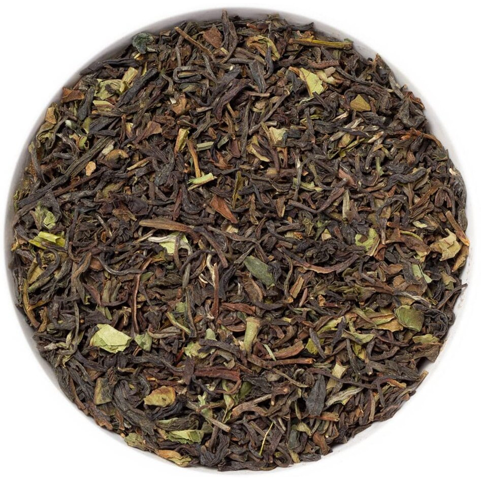 Navvayd Makaibari Organic Black Tea (100 Grams, 50 Cups), A delicious & organic second flush premium darjeeling tea from Makaibari Tea Estate