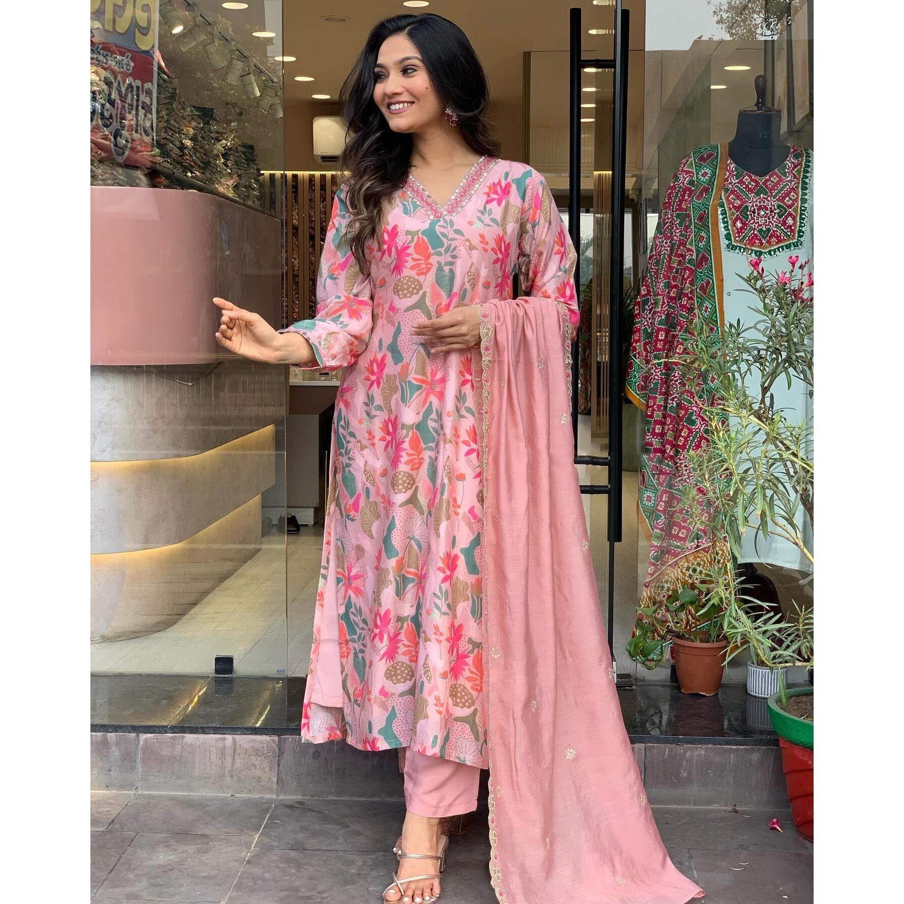 GoSriKi Women's Rayon Blend Printed Straight Kurta with Pant & Dupatta (Maslin-Multi-GS_S_Peach_Small)