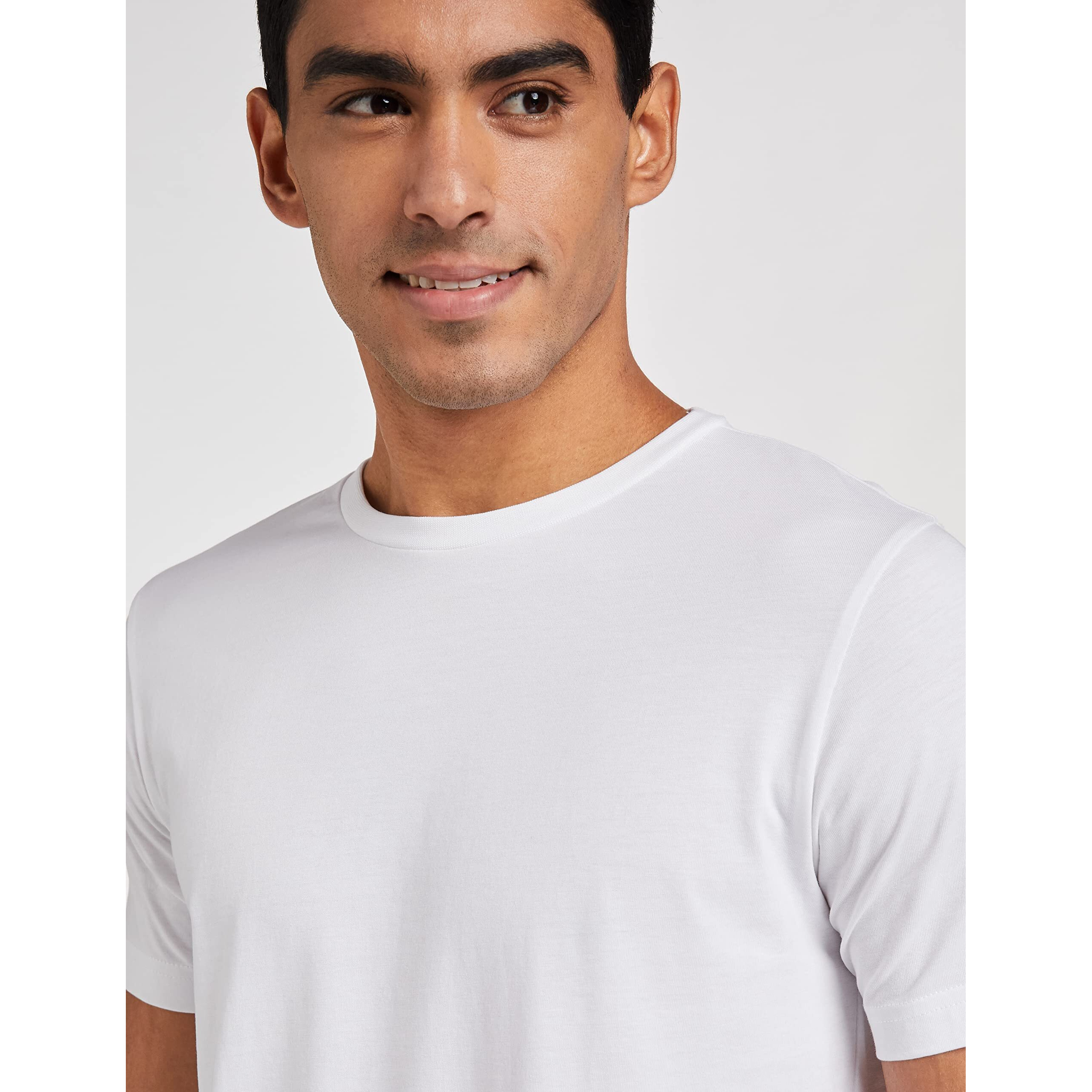 Amazon Brand - Symbol Men's Cotton T Shirt | Round Neck | Half Sleeve | Plain - Regular Fit (Available in Plus Size) (Pure White_M)