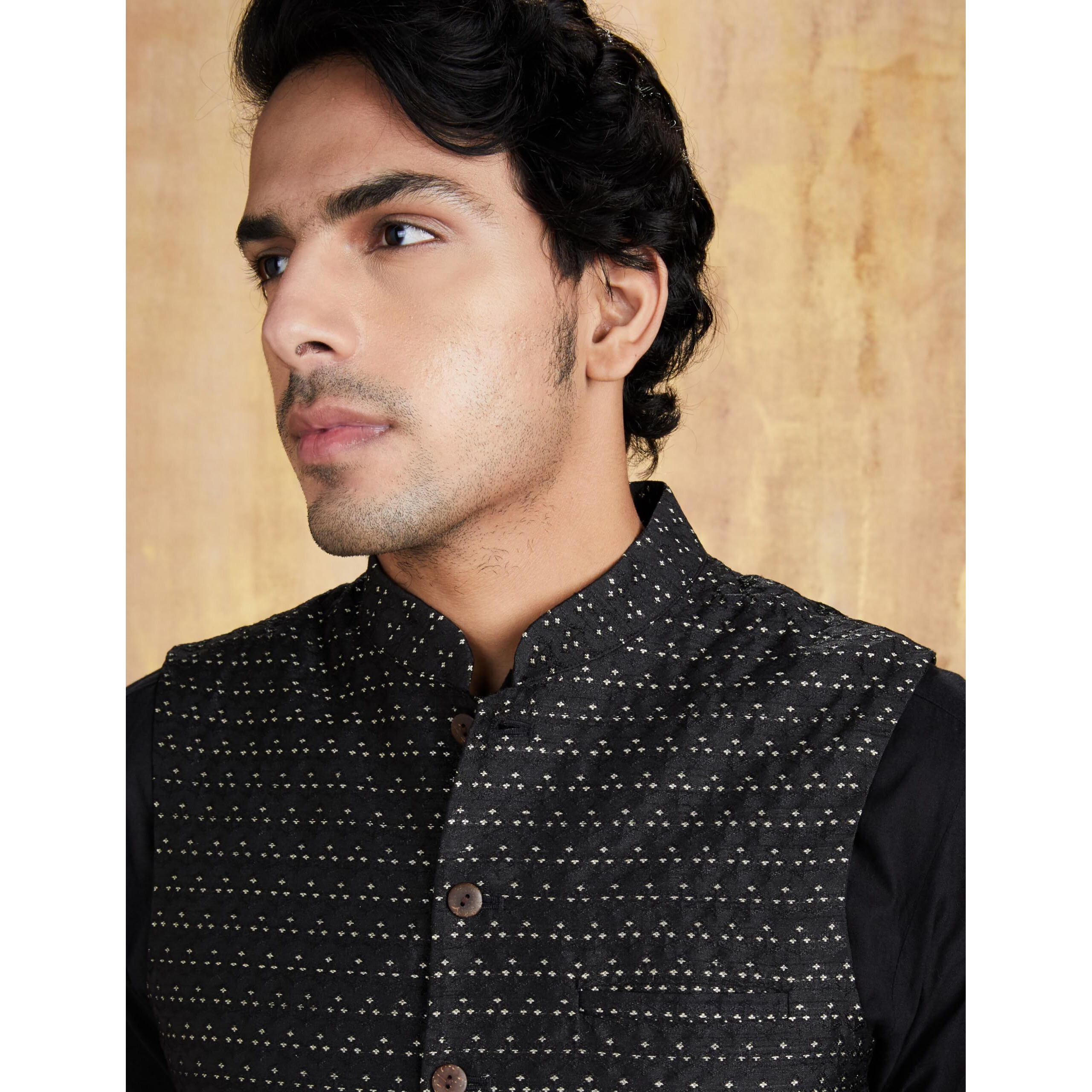 Amazon Brand - Symbol Men's Lightweight Nehru Jacket Black1 L