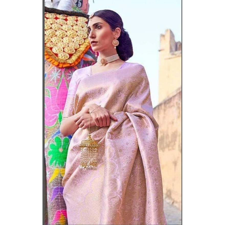 Jaanvi fashion Women's Kanchipuram Silk Sarees With Zari & Blouse Piece (Lavender)