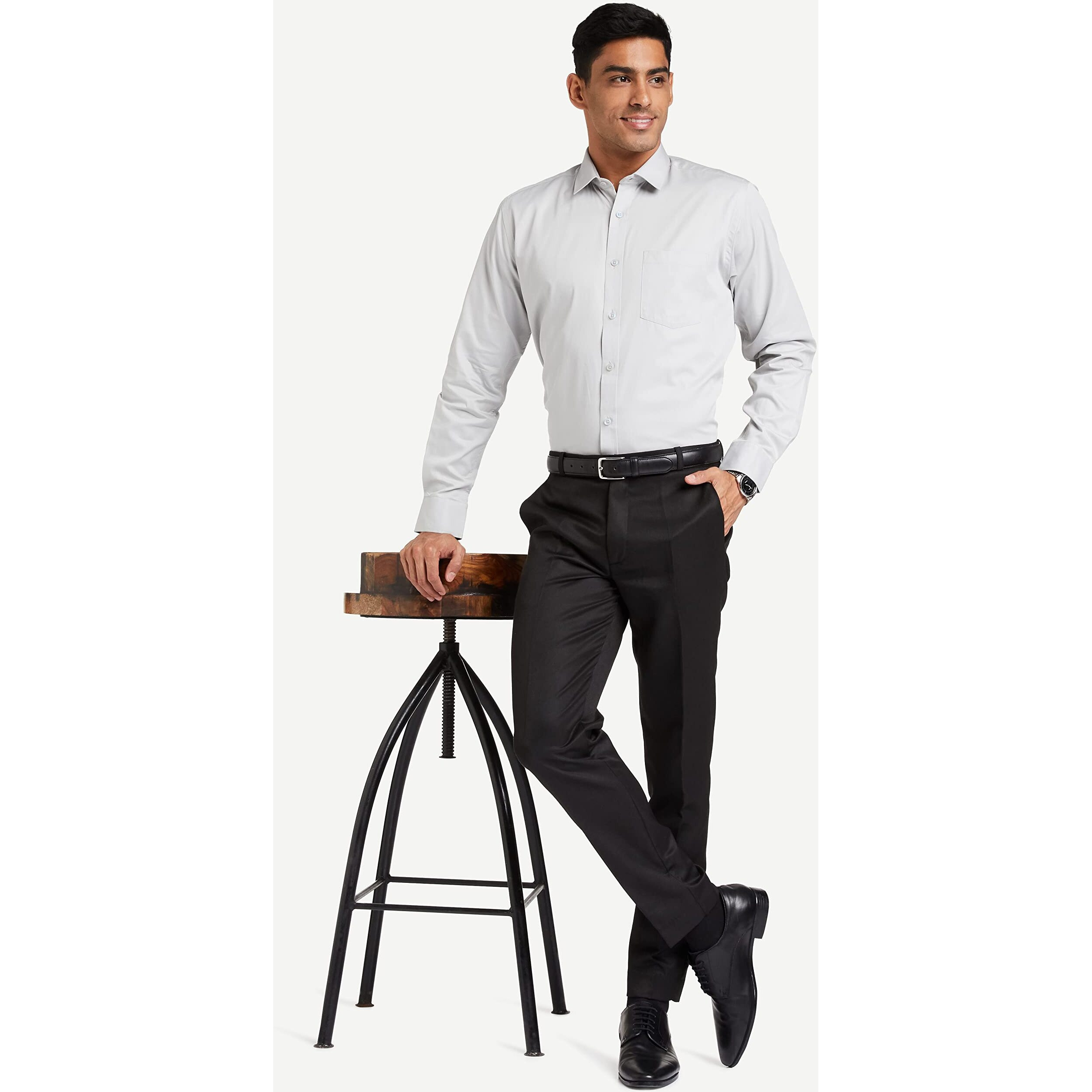 Amazon Brand - Symbol Men's Solid Cotton Formal Shirt | Plain | Full Sleeve - Regular Fit (Available in Plus Size) (L.Grey_40)