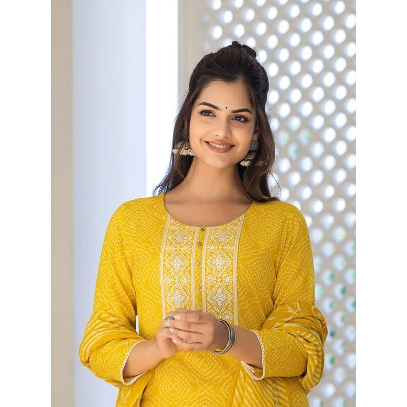 Vaamsi Women's Bandhani Straight Embroidered Kurta Pant With Dupatta (VKSKD2182_XS_Yellow)