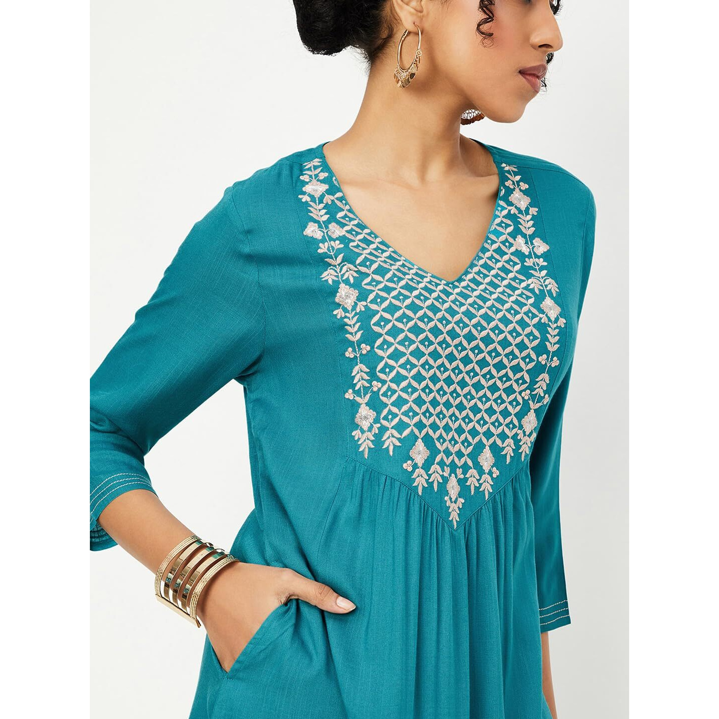 Max Women Embroidered Yoke Straight Kurta (EKPR41001ATEAL)_XXL