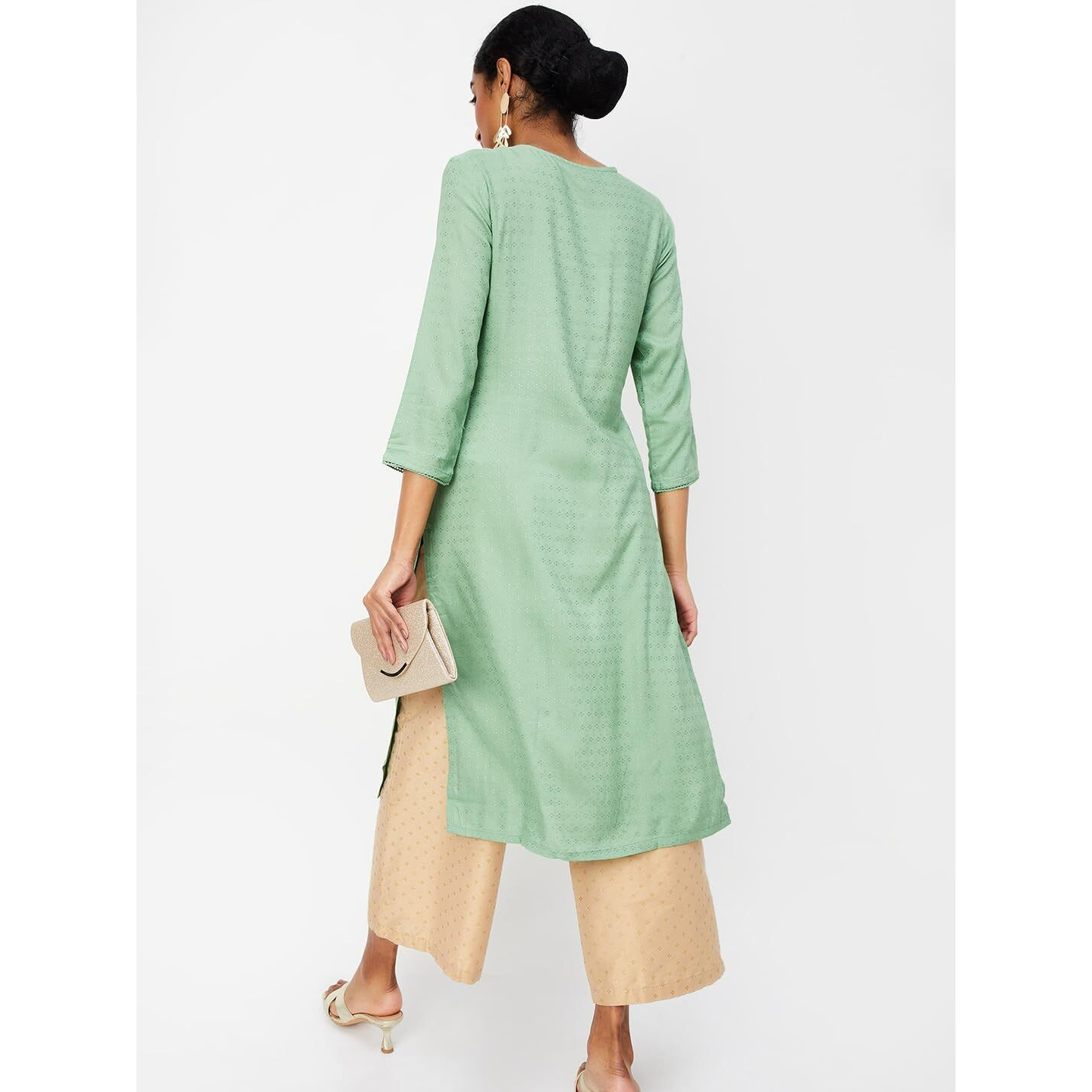 Max Women Embellished Yoke Straight Kurta (EKJV41001LIGHT Green)_L