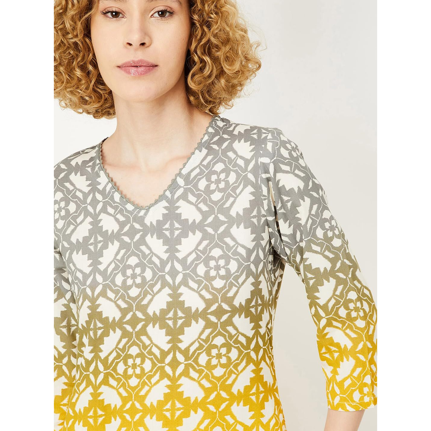 Max Women's Rayon Blend Regular Kurta (AEPKSU24LU_Grey_M