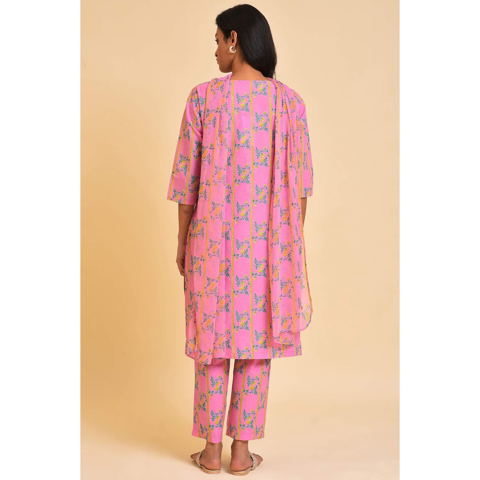W for Woman Floral Knee Length Cotton Woven Women's Kurta Pant Dupatta Set (Pink,Large)