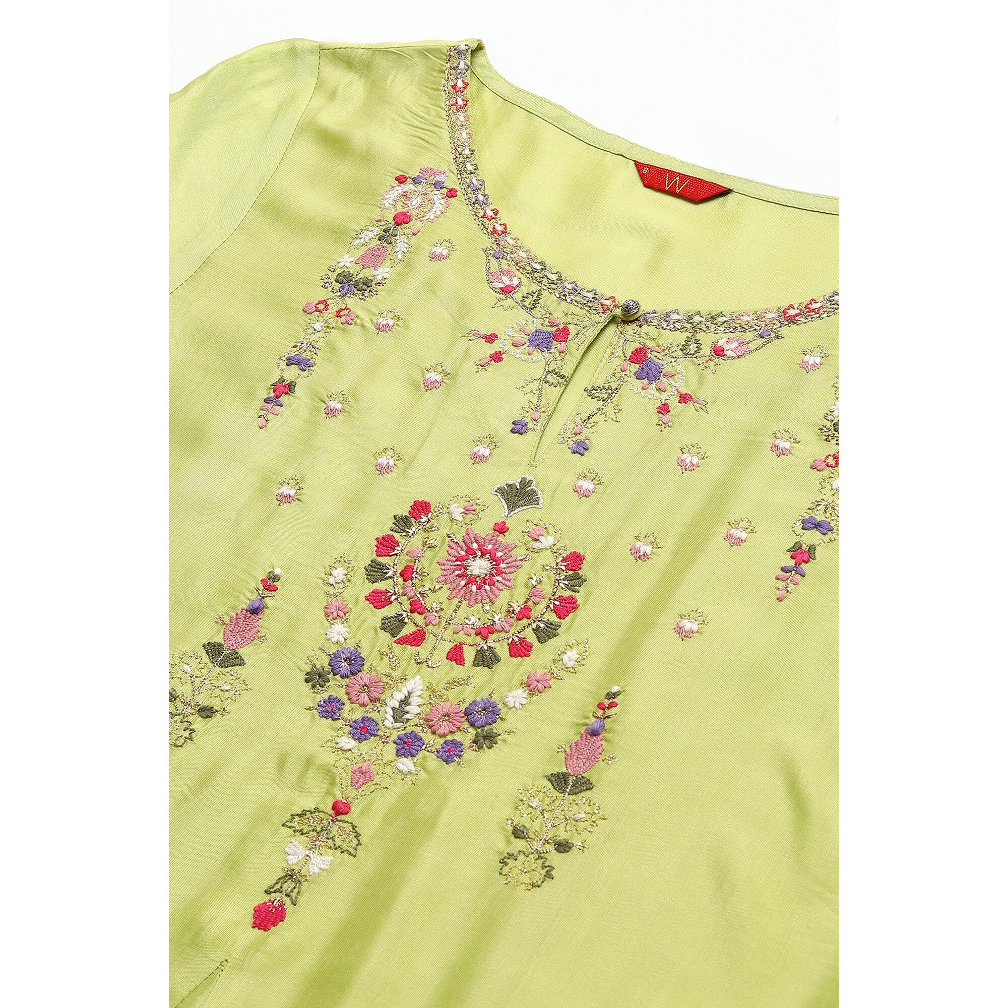 W for Woman Green Embroidered A-line Kurta_23AUW18128-218026_3XL