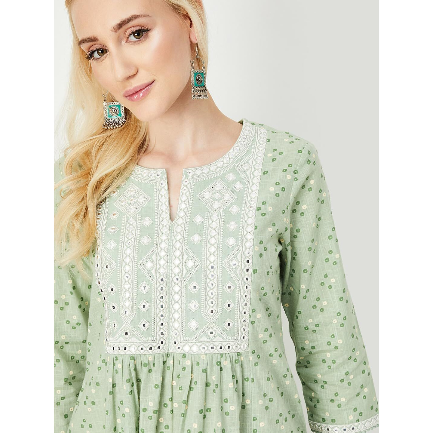 Max Women Embroidered A-line Kurta (CTKUR41062GREEN)_XL