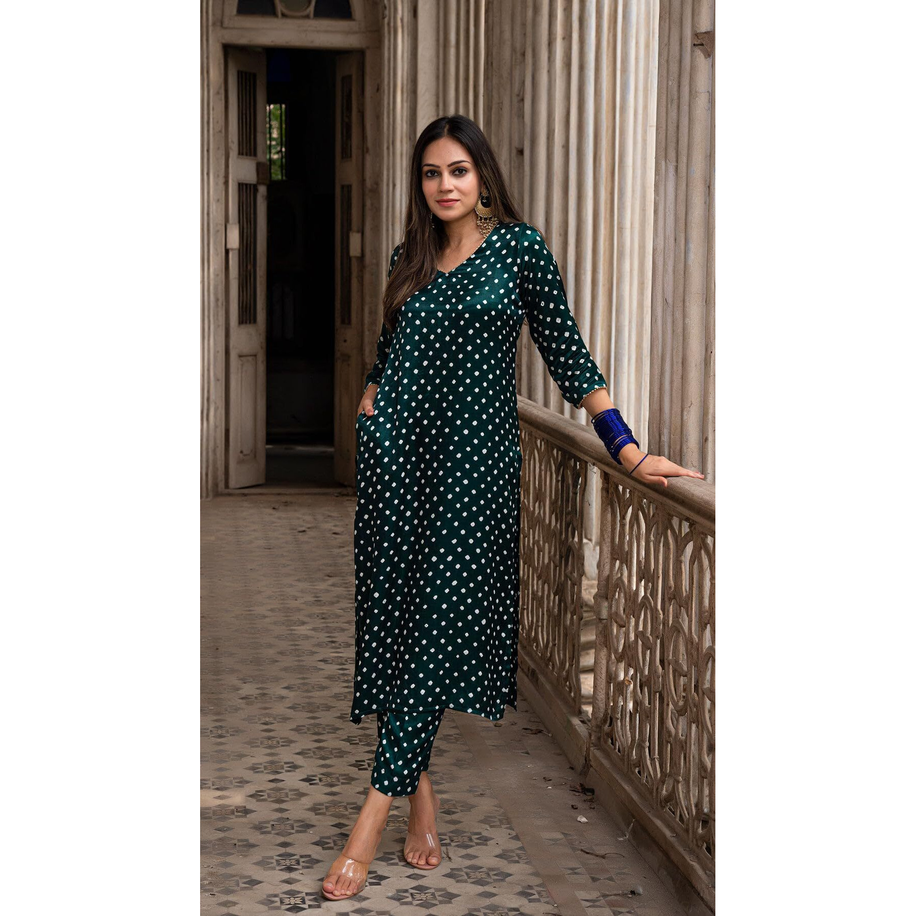 GoSriKi Women's Rayon Blend Straight Bandhani Printed Kurta with Pant (PRANTIKA Green-GS_M_Green_Medium)