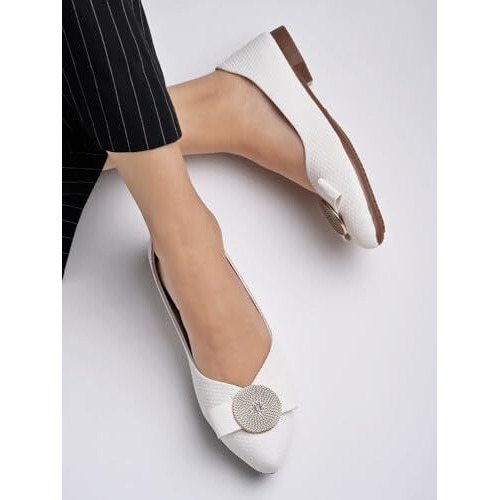 Shoetopia Women's Zip Ballet Flats White