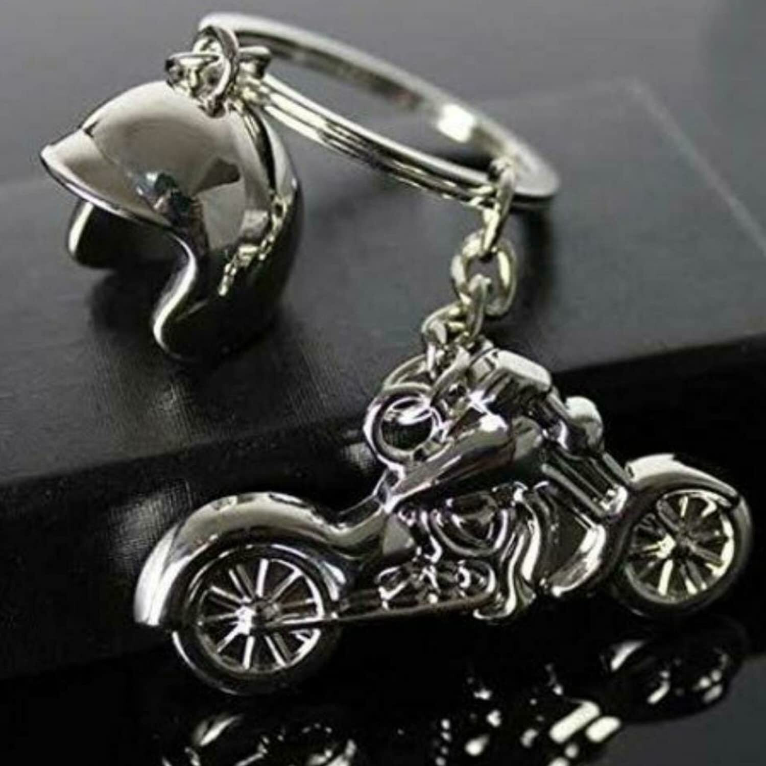 elegant attire club Key Chains Keychains for Bike & Men Stylish