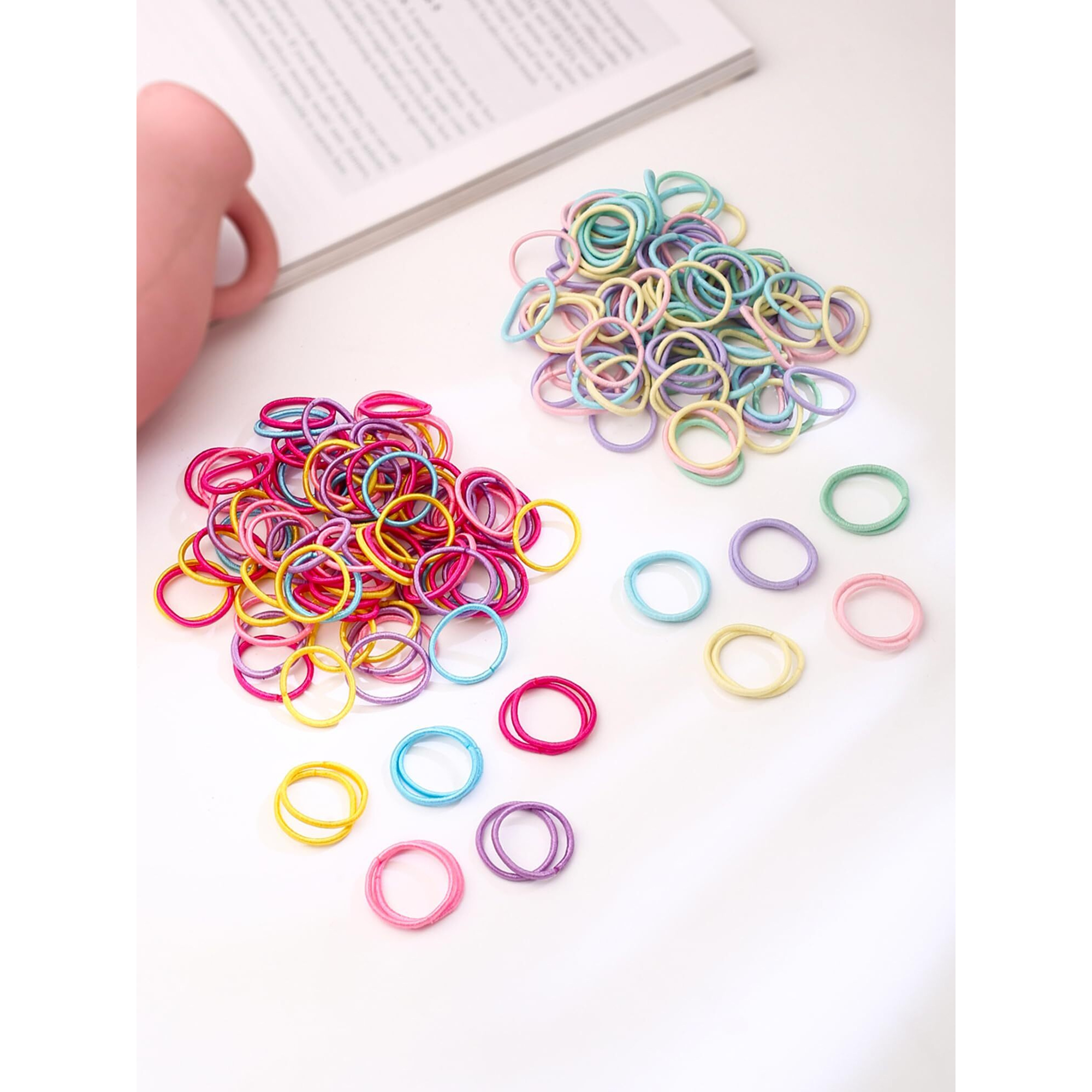 Melbees By Yellow Chimes Hair Rubber Bands For Girls Kids Hair Accessories For Girls Set Of 200 Pcs Rubberbands Multicolor Soft & Stretchy Small Ponytail Holders With Kitty Tin Storage Box For Girls Kids Teens Toddlers